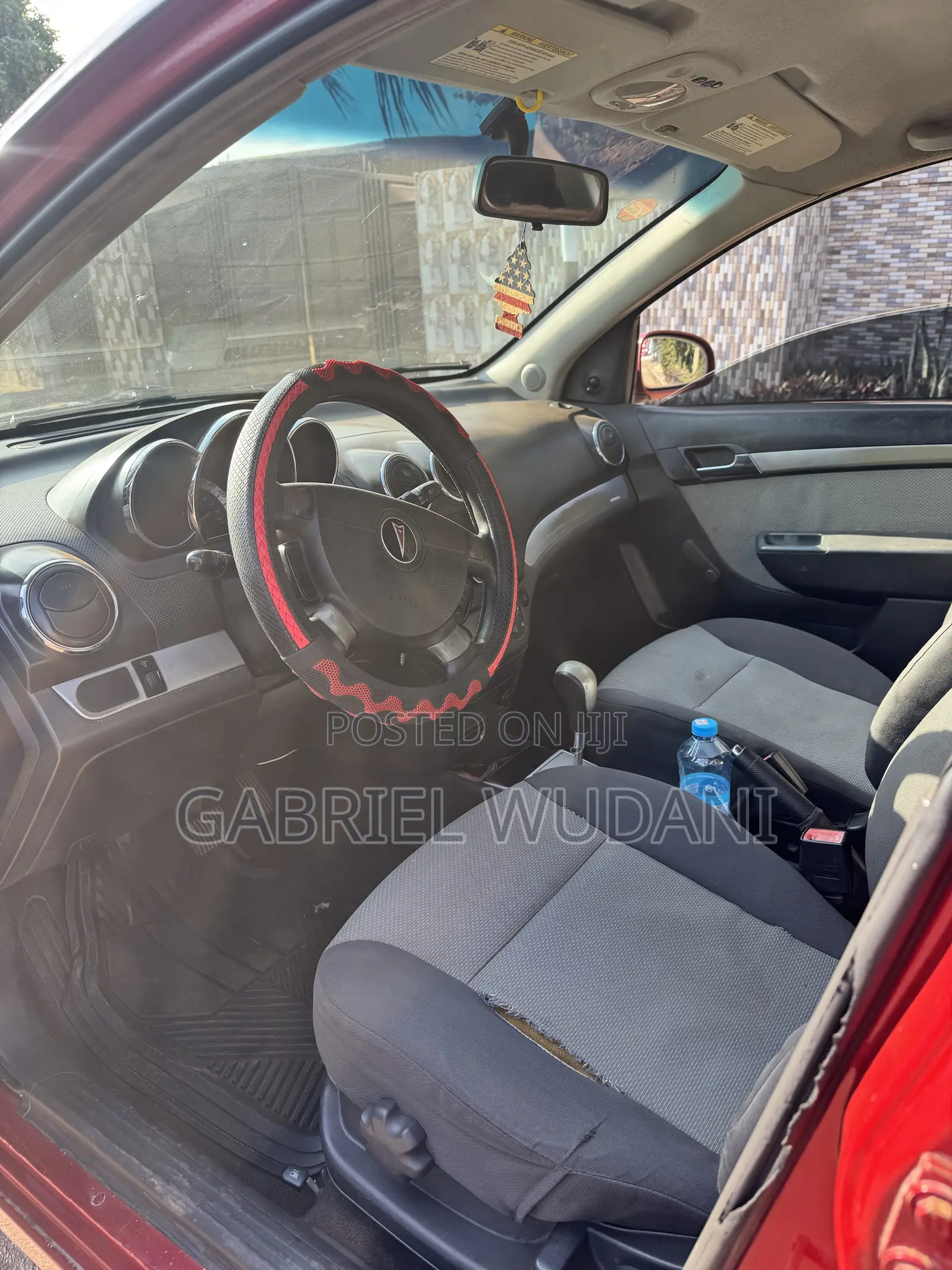 Pontiac G3 2010 Red
