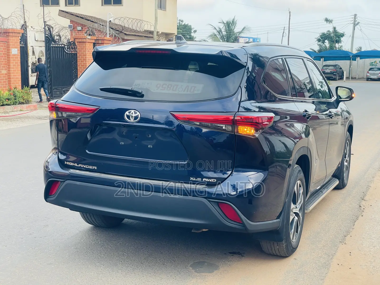 Toyota Highlander XLE AWD 2023 Gray