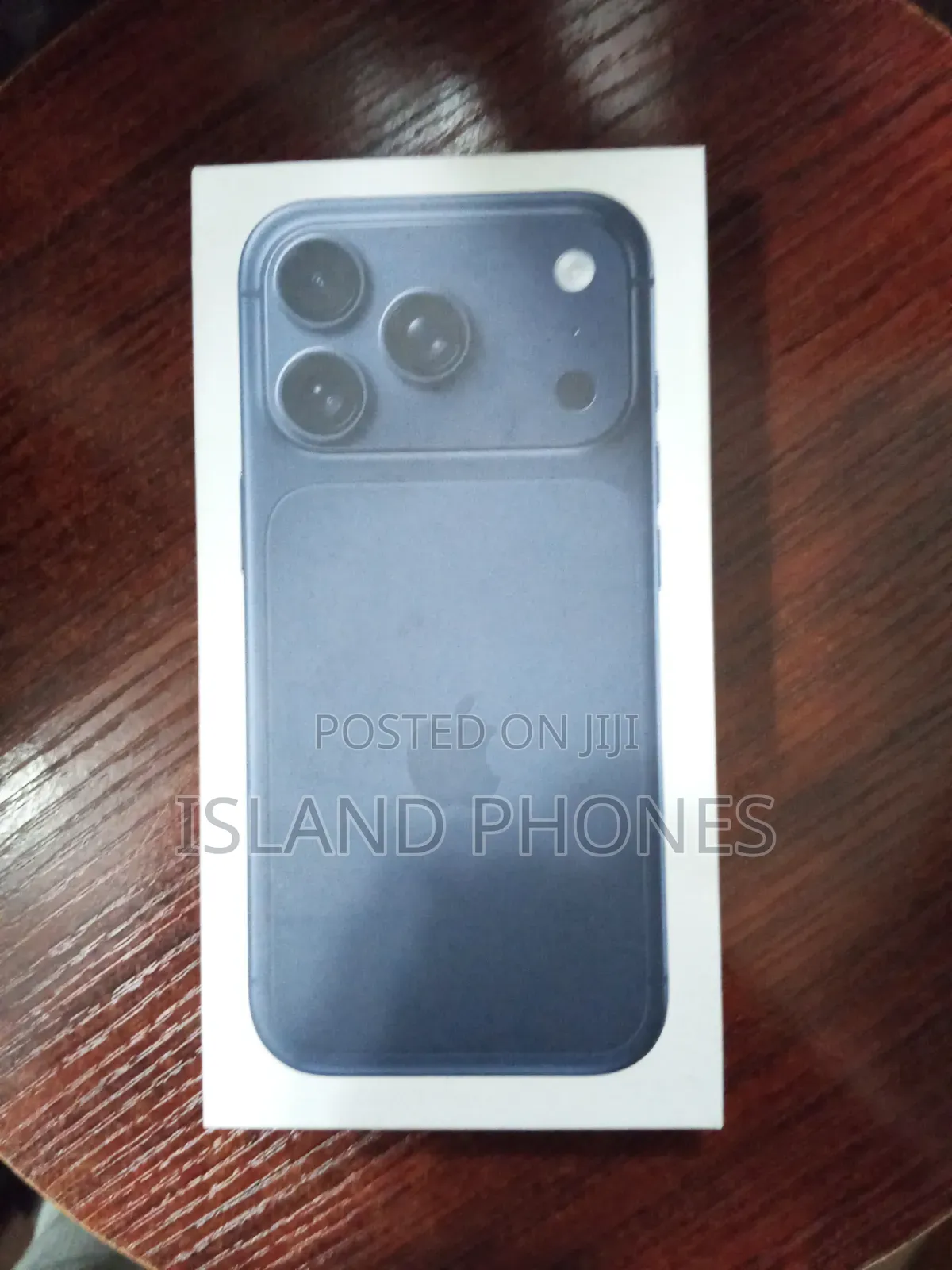 New Apple iPhone XR 128 GB Blue