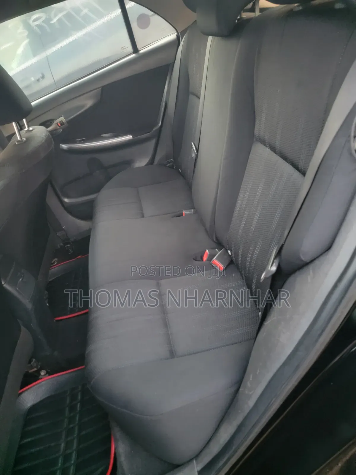 Toyota Corolla LE 4dr Sedan (1.8L 4cyl 4A) 2013 Black