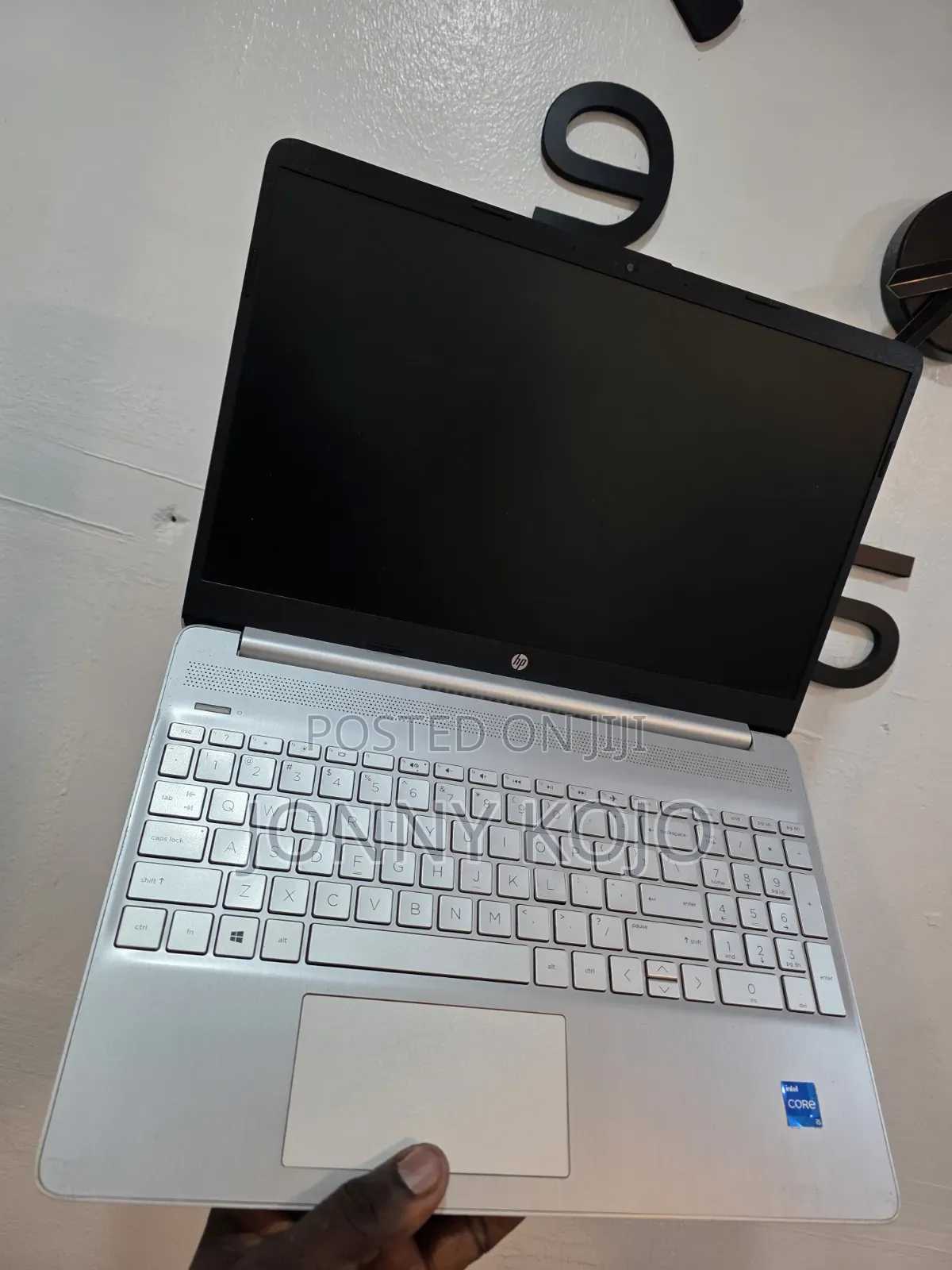 Laptop HP 15-ra003nia 8GB Intel Core i5 SSD 256GB