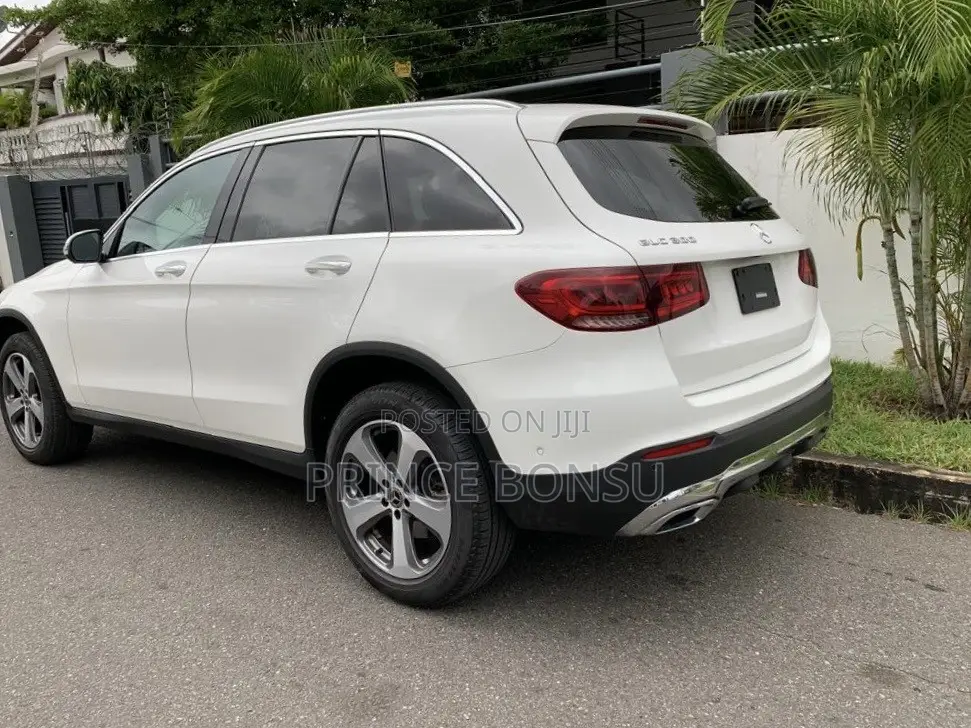 Mercedes-Benz GLC-Class 2022 White