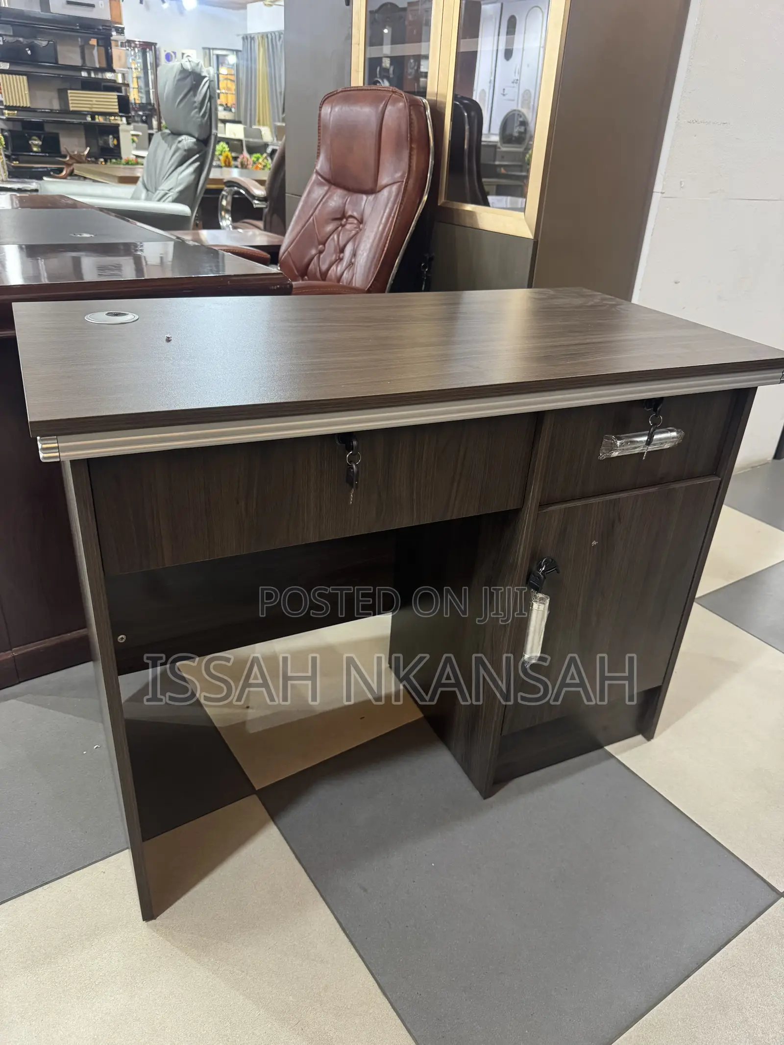 Small Office Desk