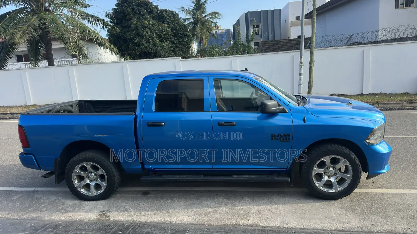 Dodge RAM 1500 3.6 Petrol AWD 2019 Blue