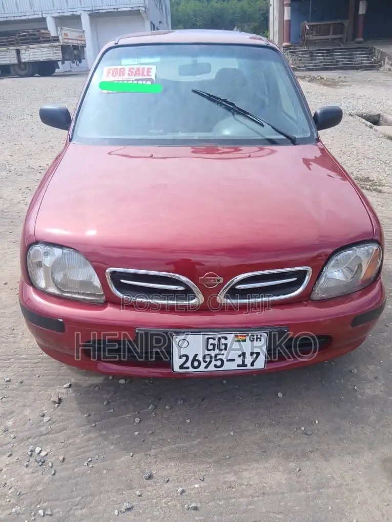 Nissan March 2004 Red
