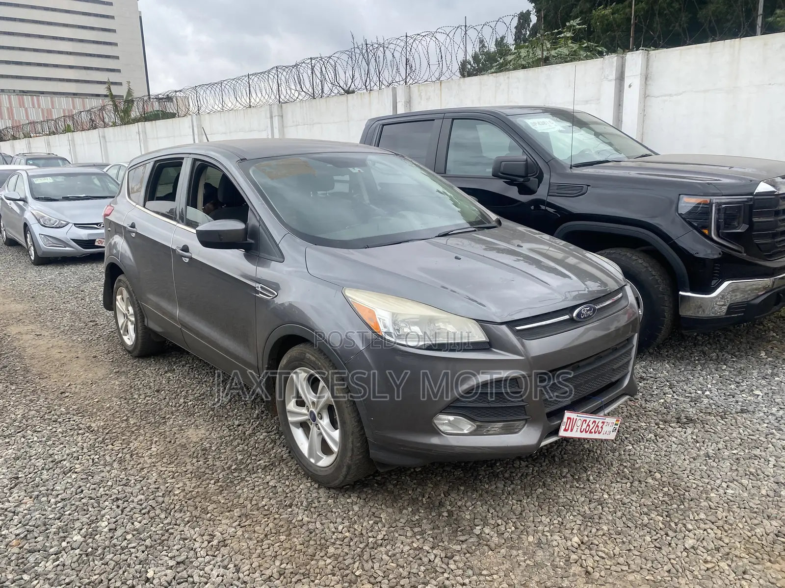 Ford Escape SE 4dr SUV (1.6L 4cyl Turbo 6A) 2014 Gray