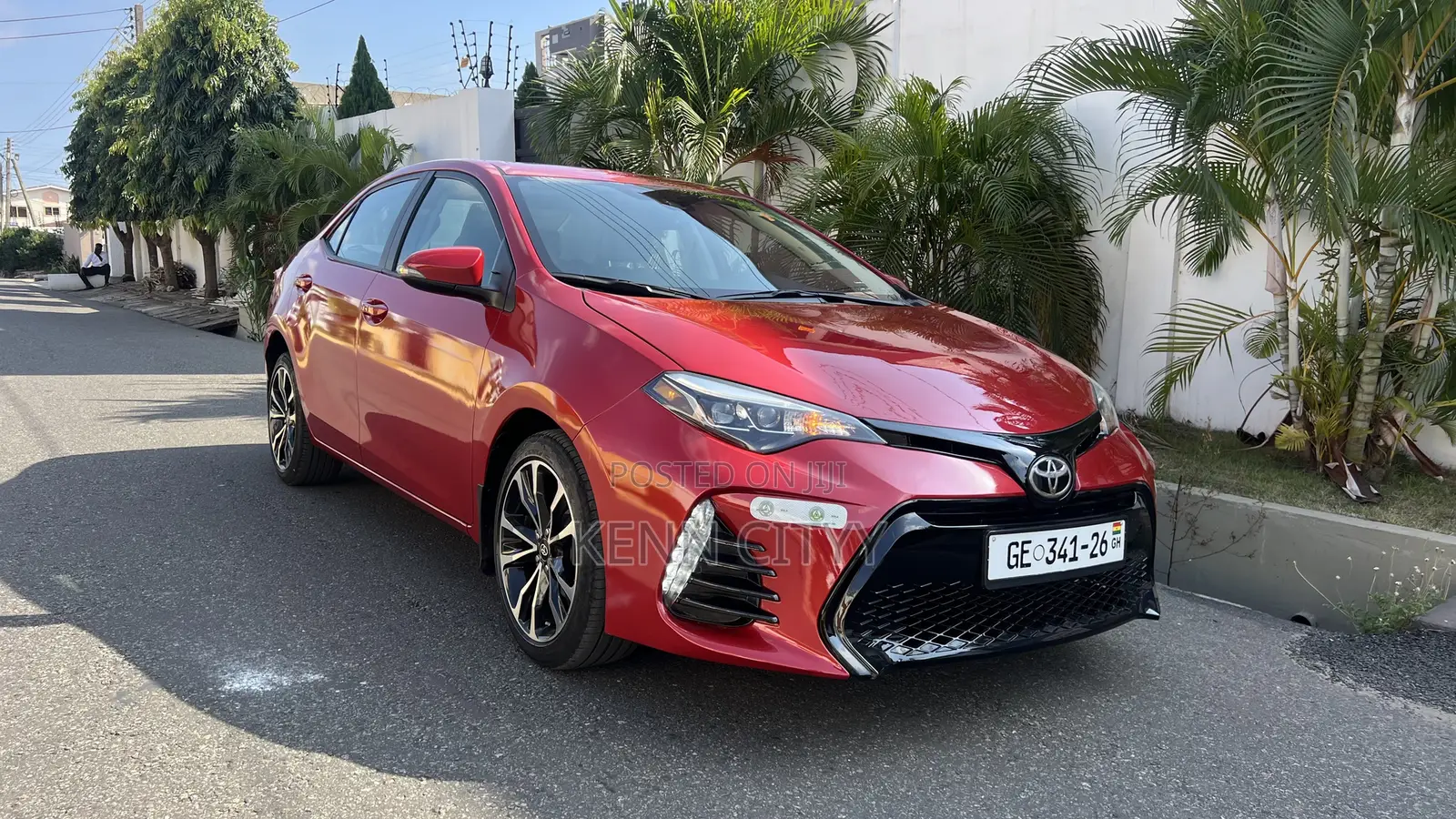 Toyota Corolla XSE (1.8L 4cyl 2A) 2018 Red