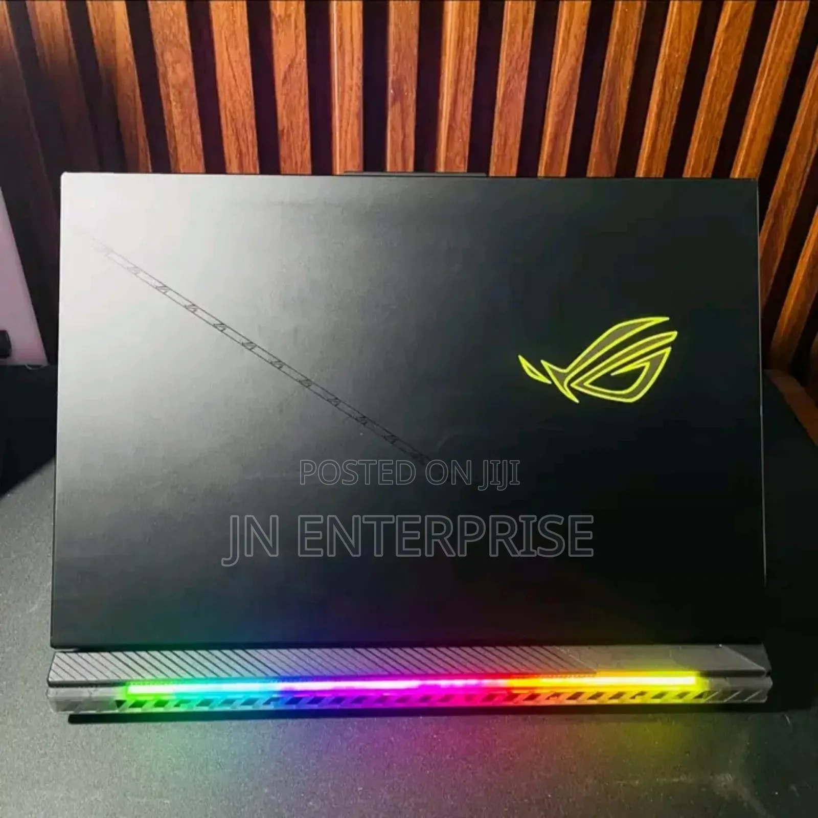 New Laptop Asus ROG Strix G17 16GB Intel Core i9 SSD 1T