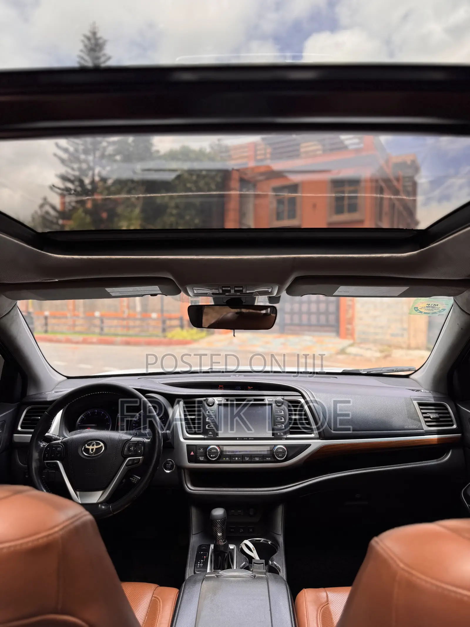 Toyota Highlander Limited Platinum 2019 White