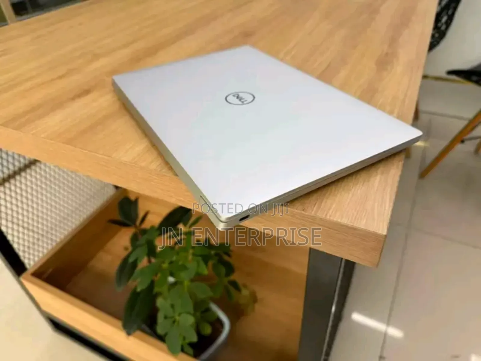 New Laptop Dell XPS 13 16GB Intel Core i7 SSD 512GB