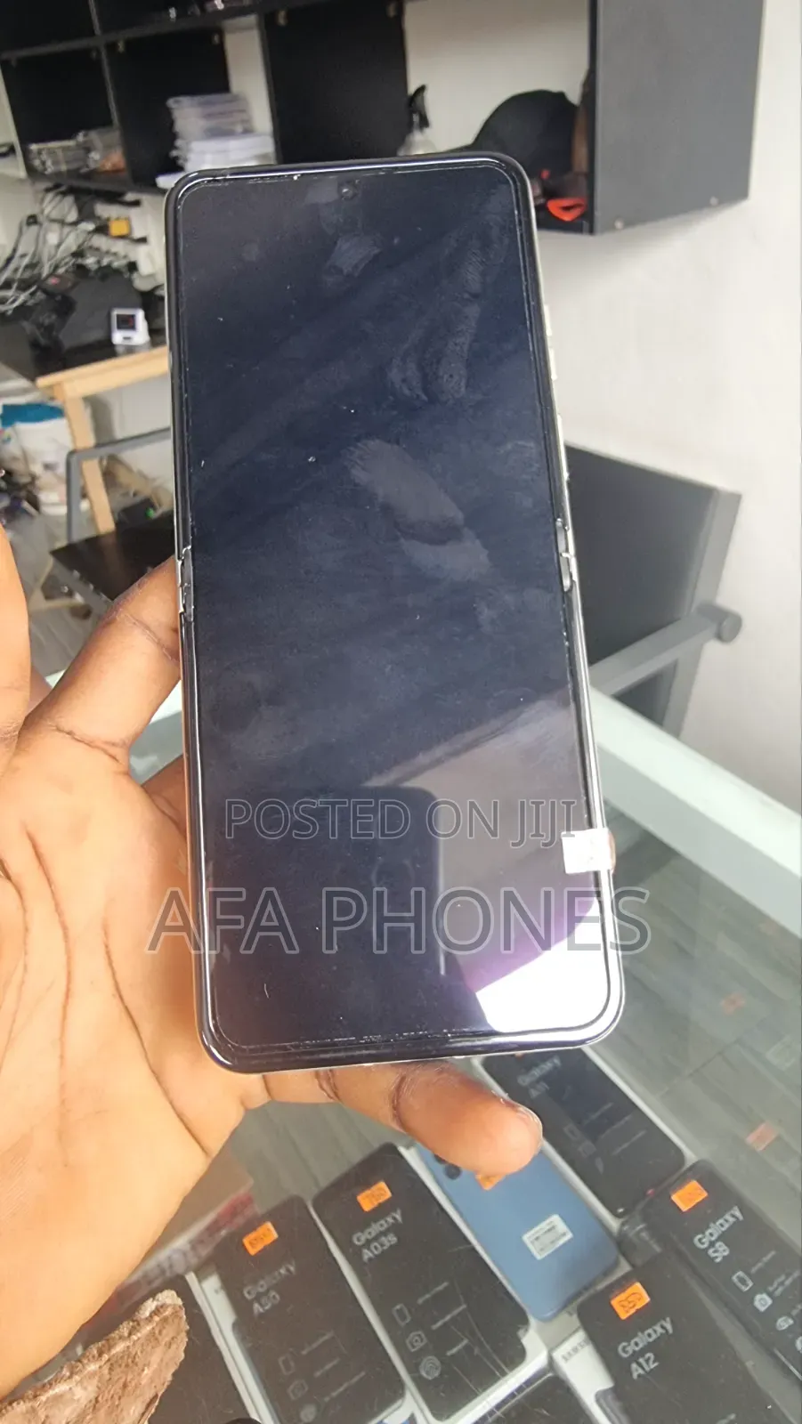 New Samsung Galaxy Z Fold 3 256 GB Black