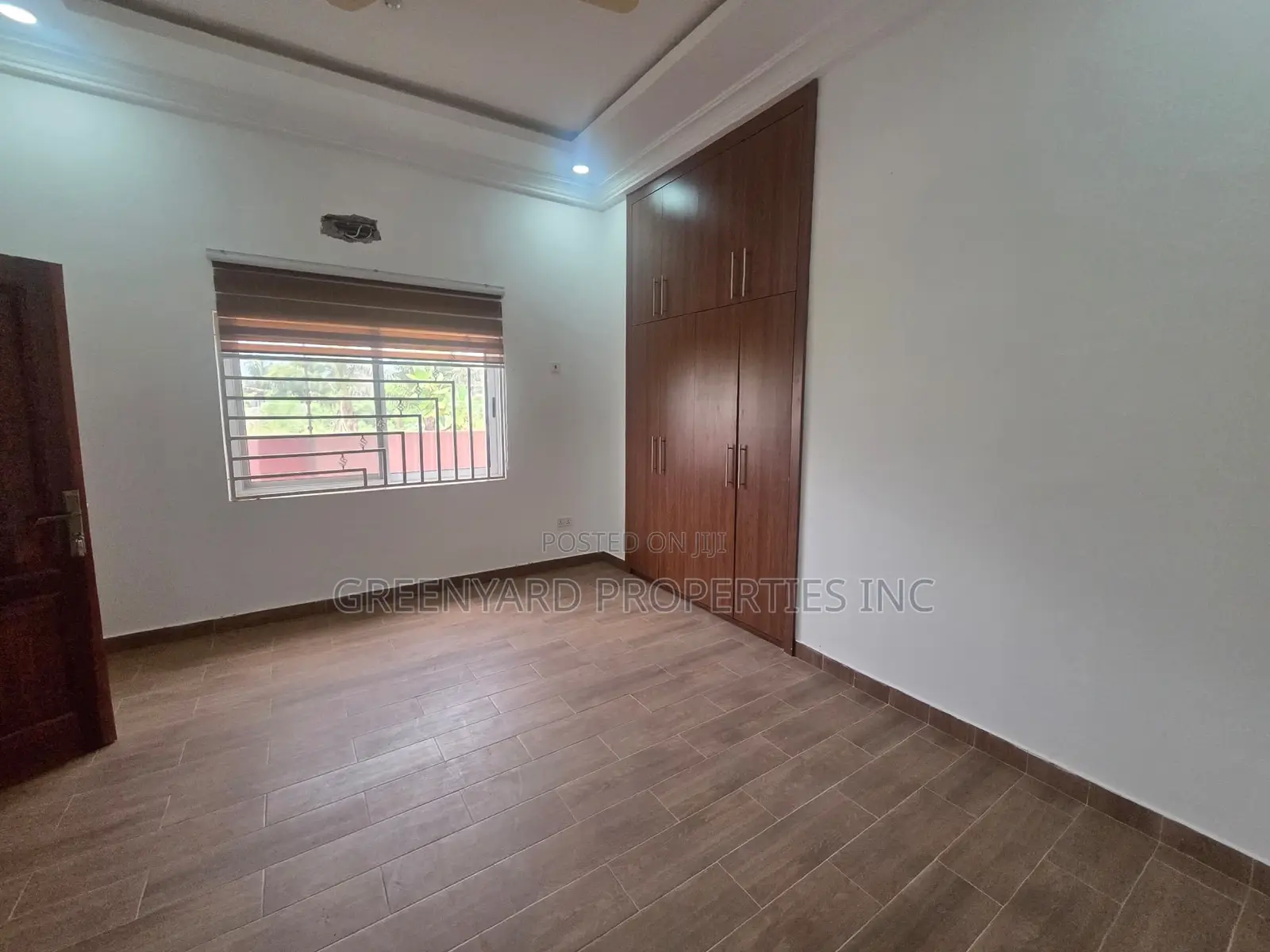 3bdrm House in Ghana Flag, Oyarifa for sale