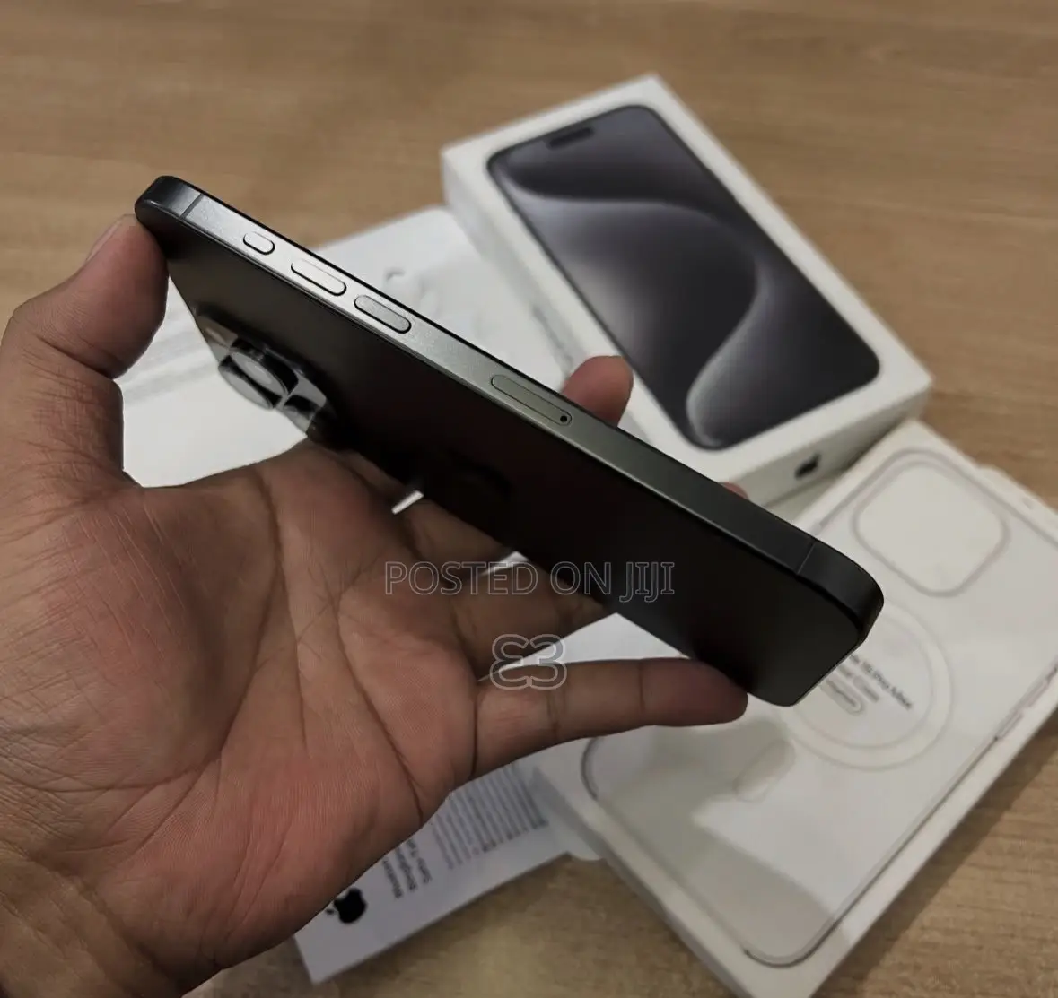 New Apple iPhone 15 Pro Max 256 GB Black