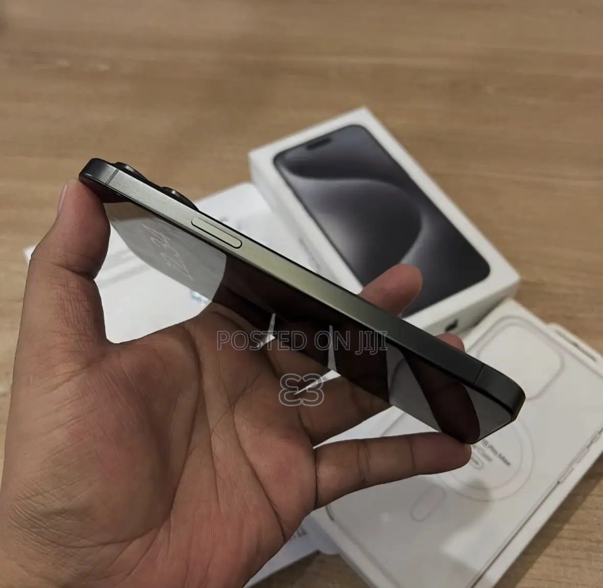 New Apple iPhone 15 Pro Max 256 GB Black