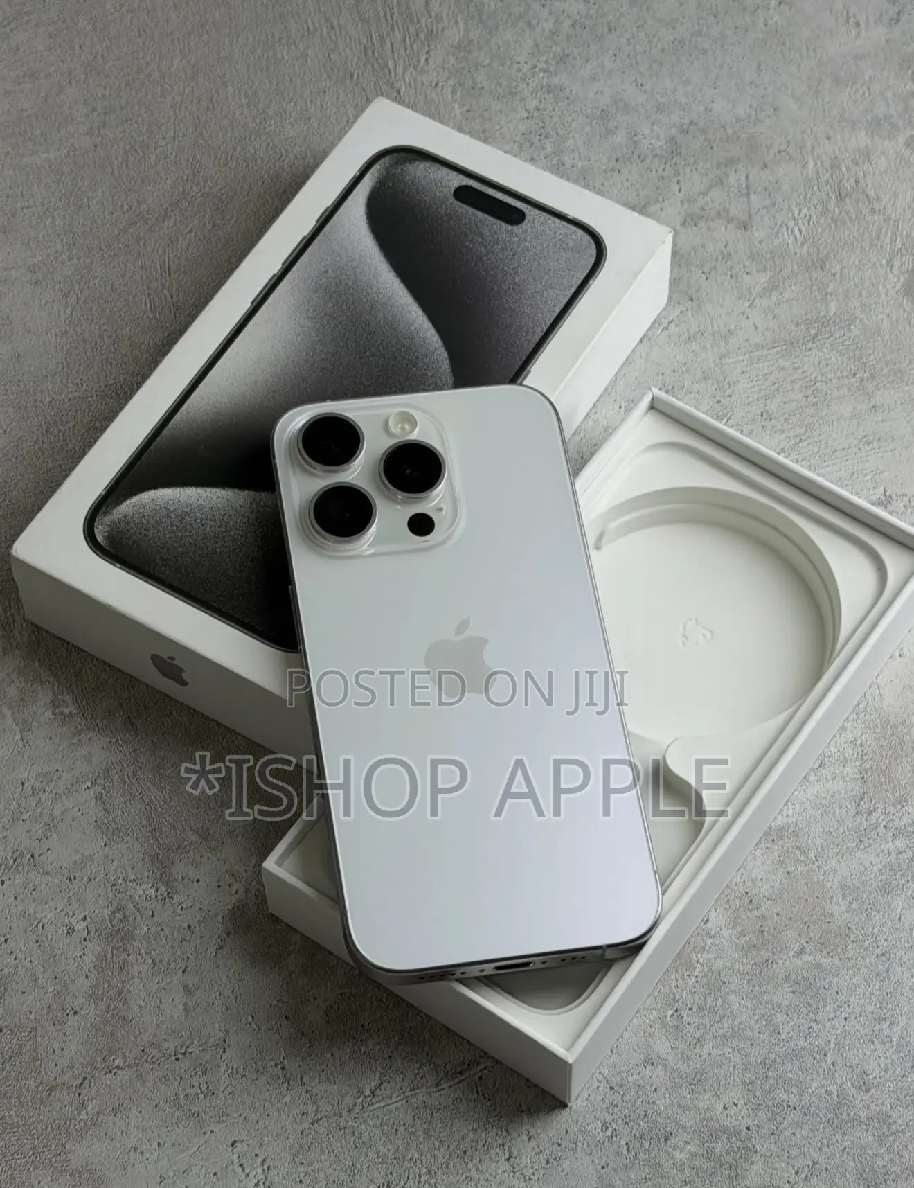 Apple iPhone 15 Pro Max 256 GB Silver