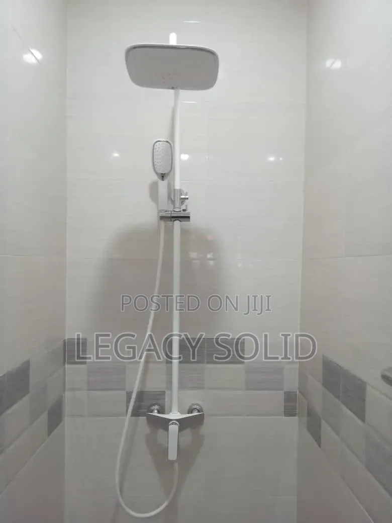 5bdrm House in Legacy Solid Real, New Town for sale
