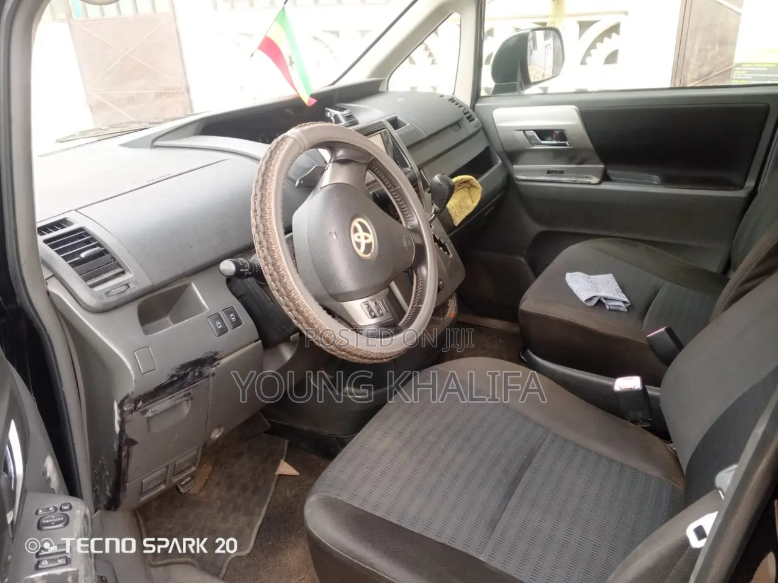 Toyota Voxy 2010 Black