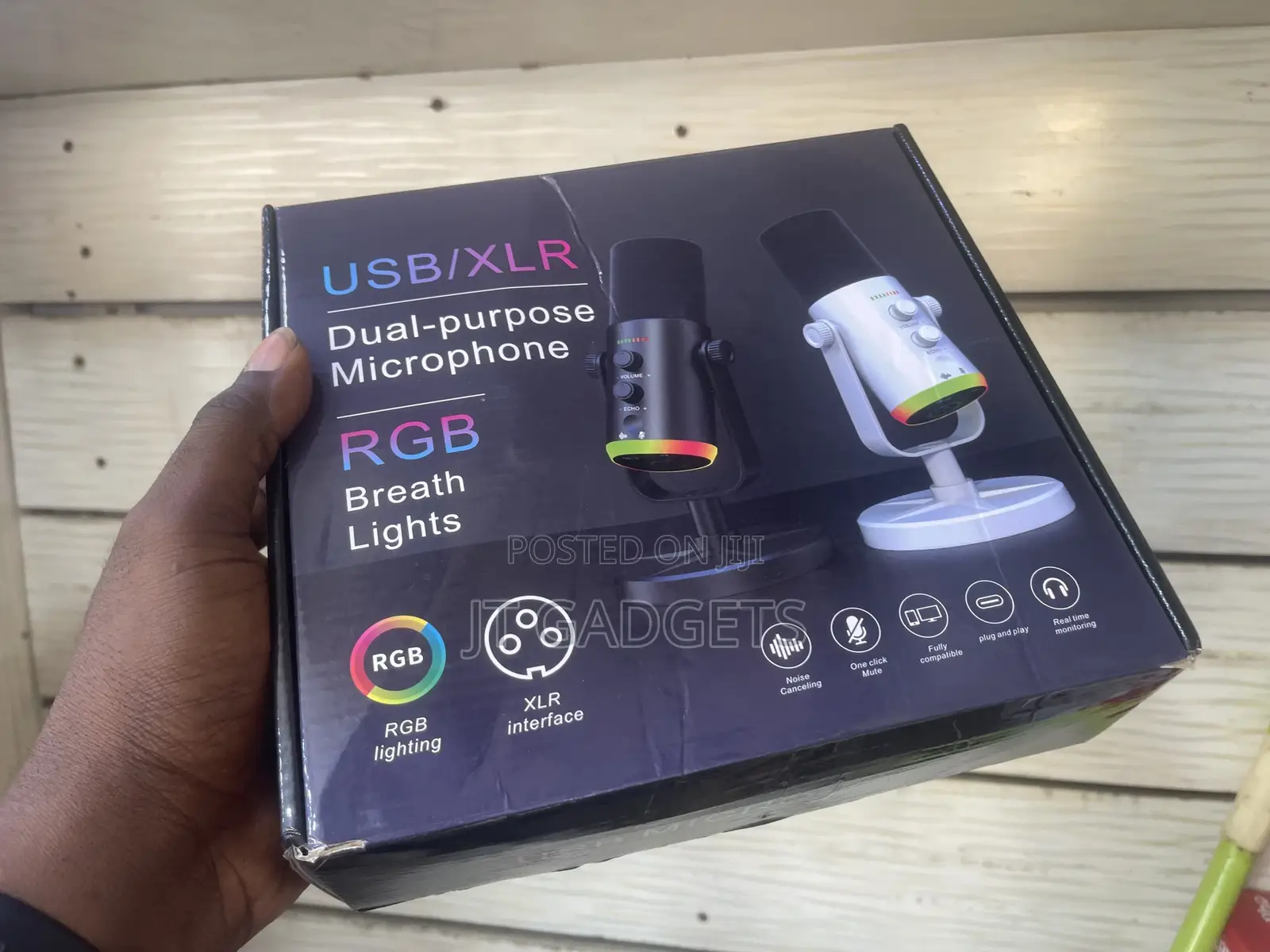 USB/XLR Dual-Purpose Microphone — RGB Breath Lights