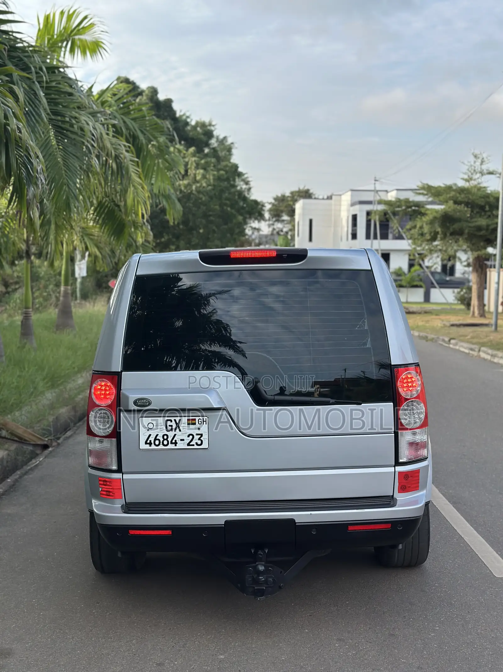 Land Rover Discovery 2011 Silver