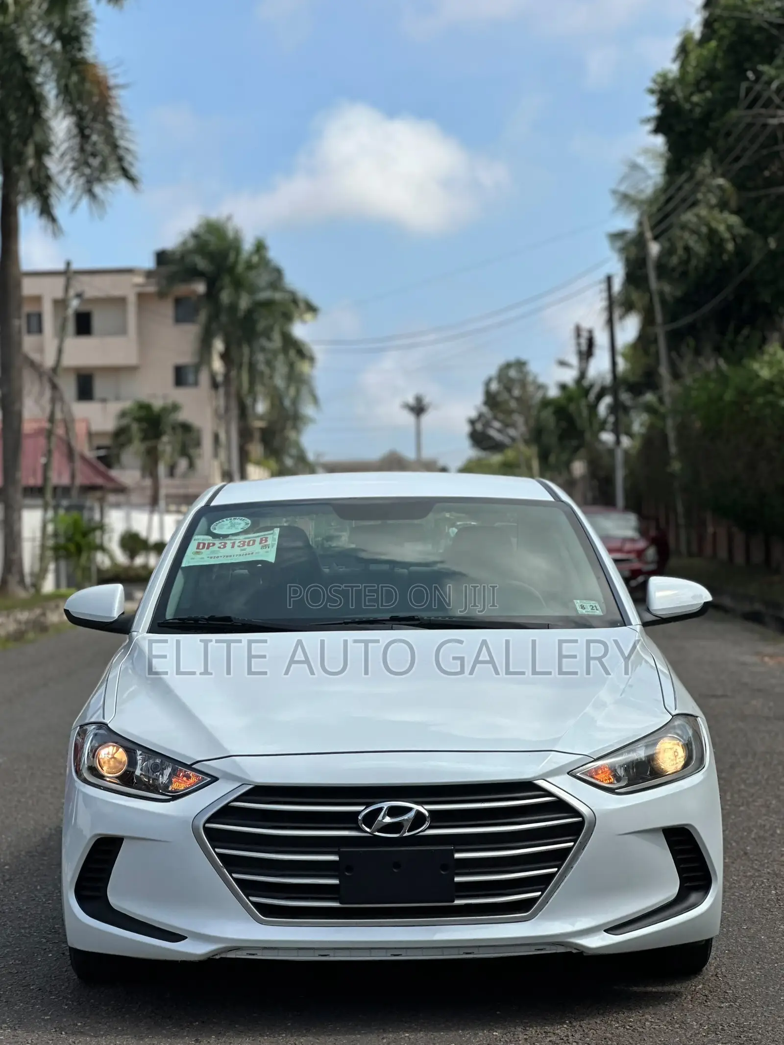 Hyundai Elantra Limited 2018 White