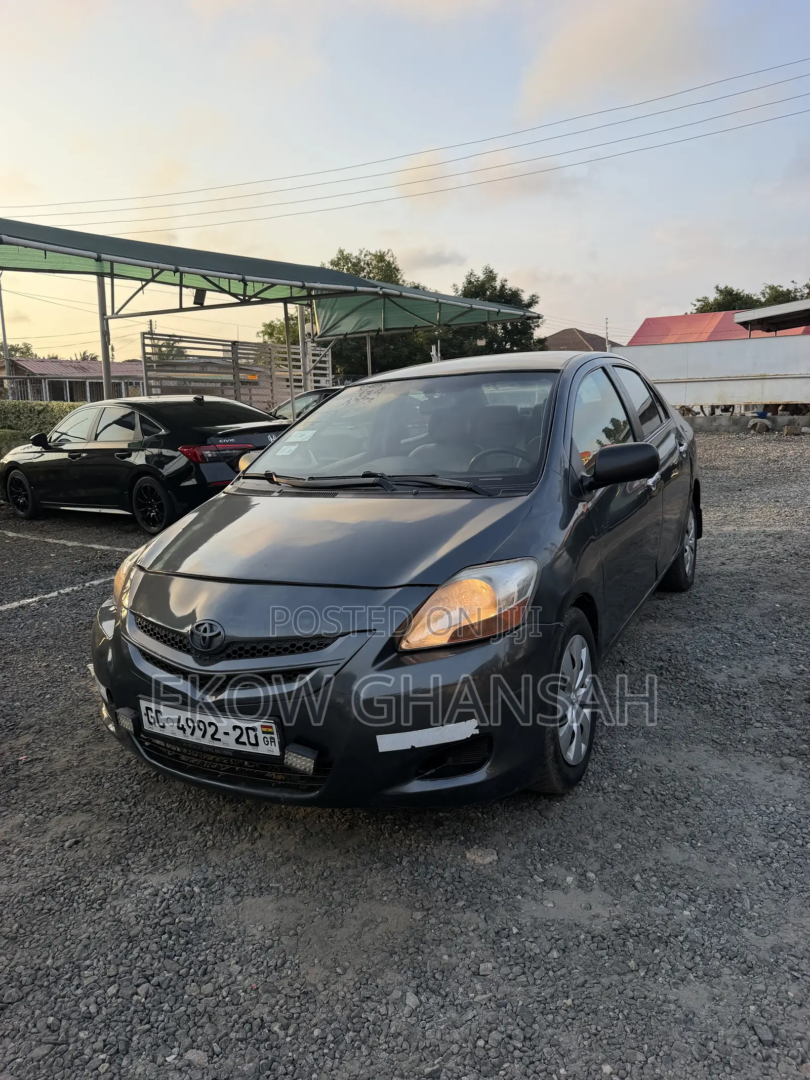 Toyota Yaris 2010 Gray