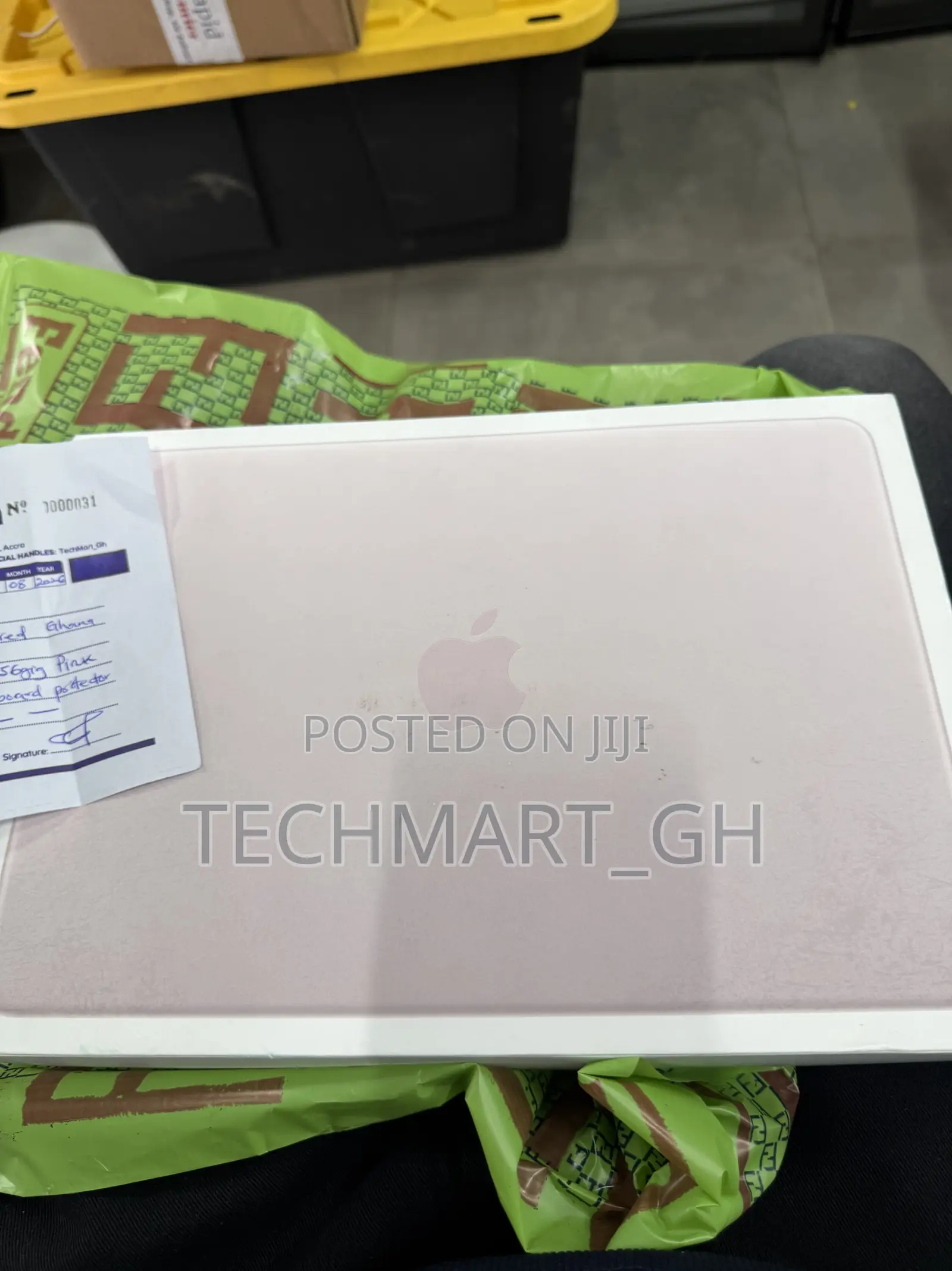 New Laptop Apple MacBook Neo 2026 8GB SSD 512GB