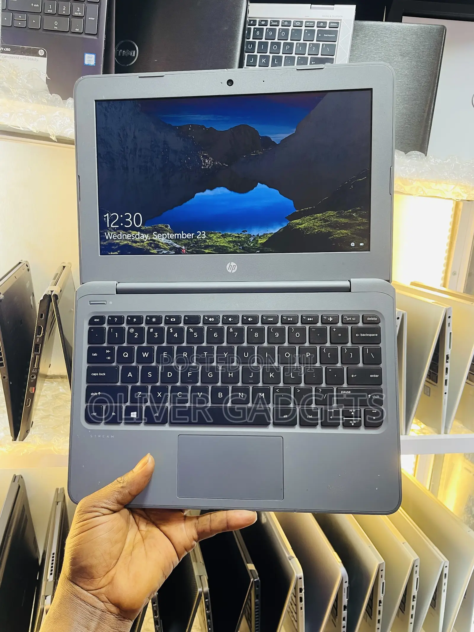 Laptop HP Stream 11 4GB Intel Celeron SSD 60GB