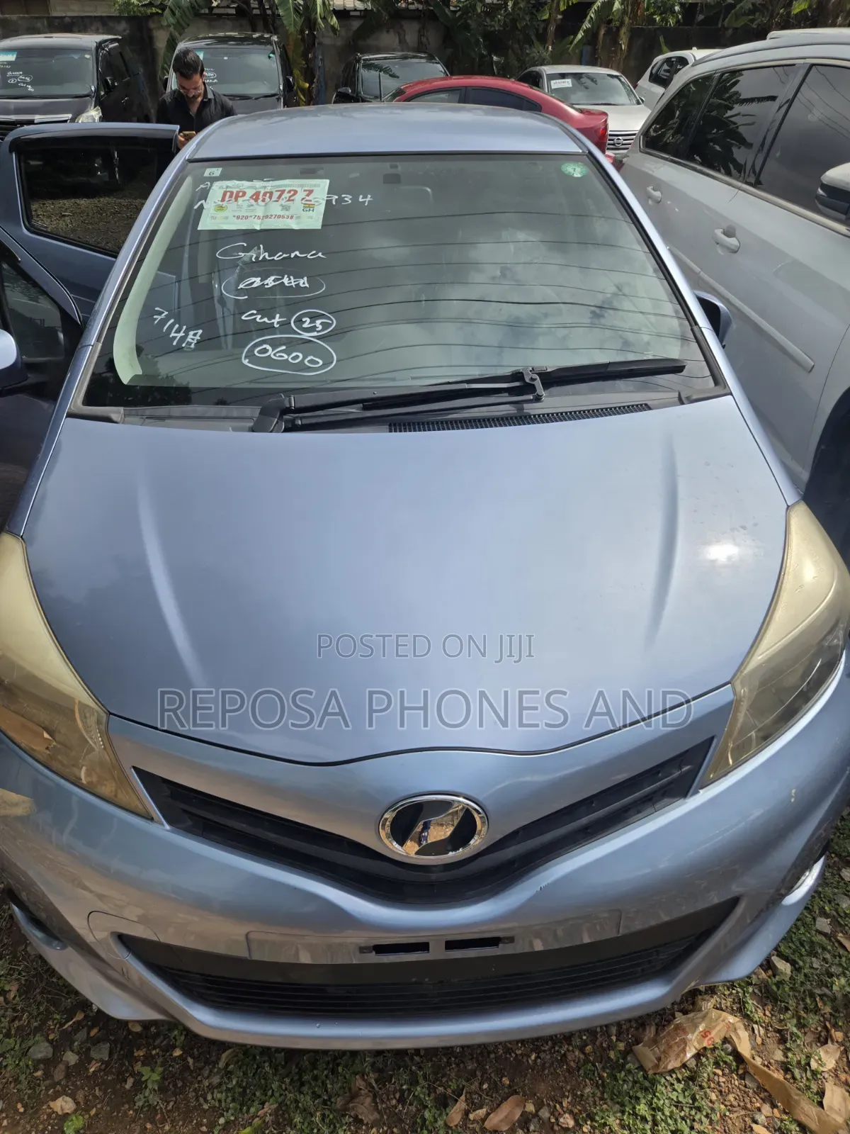 Toyota Vitz 2013 Blue