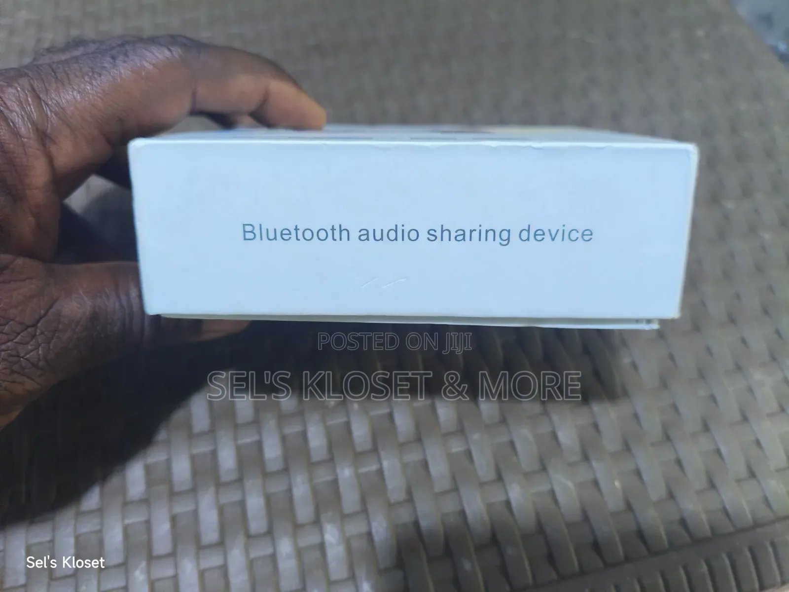 BW-107 Bluetooth Audio Sharing Device
