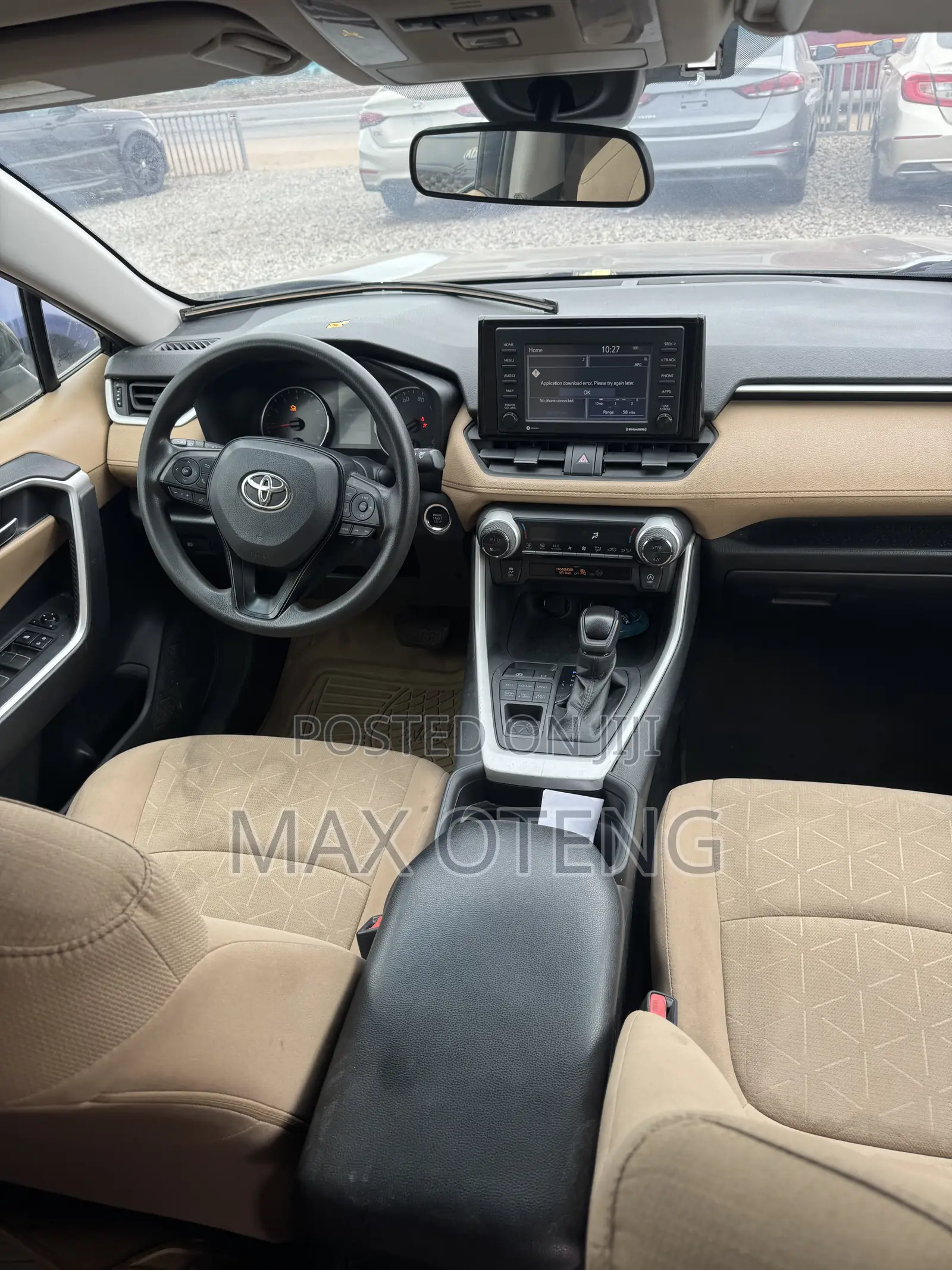 Toyota RAV4 XLE 2022 Black