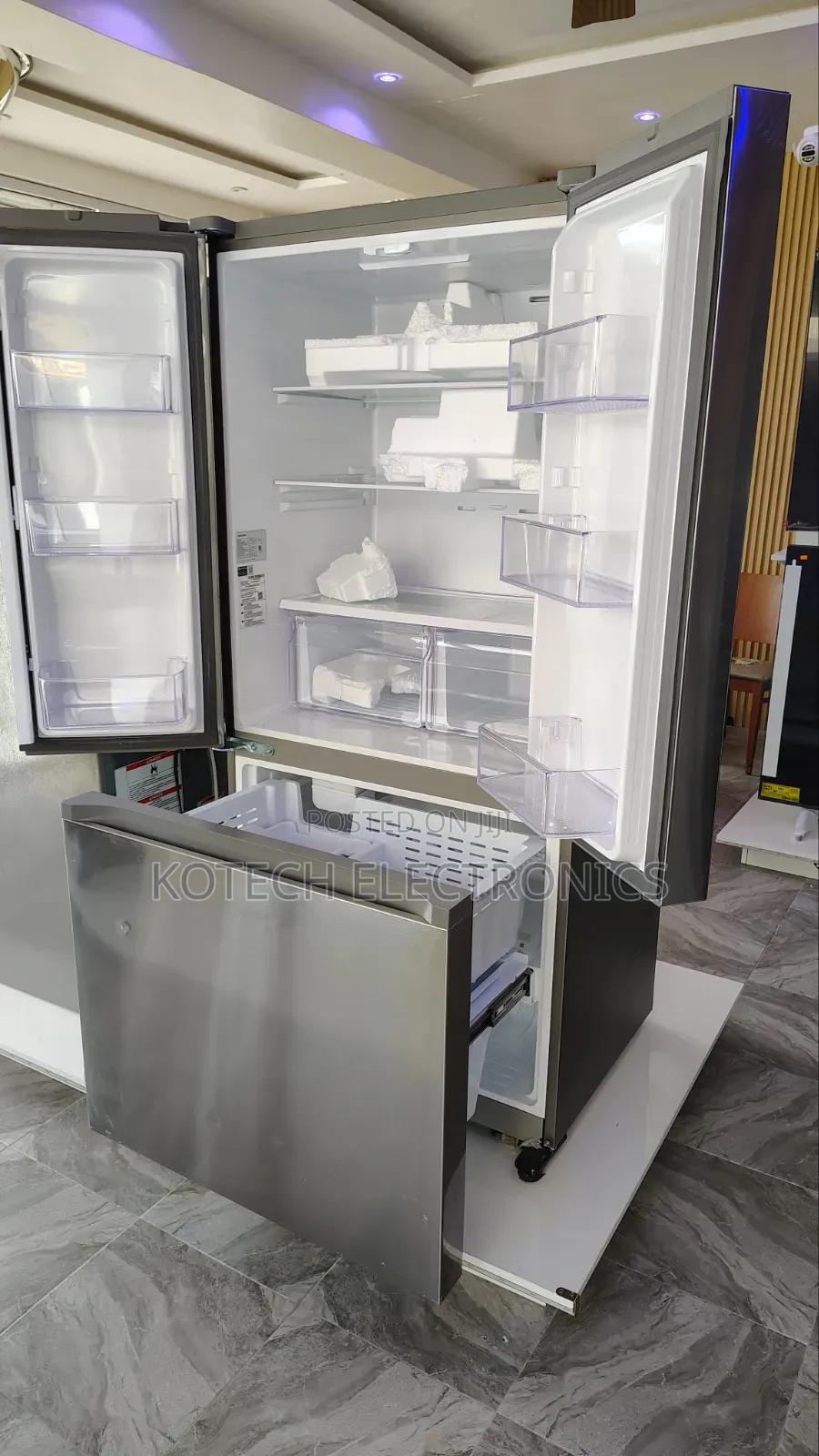 Samsung 18 Cu. Ft. Smart Counter Depth French Door Refrigerator