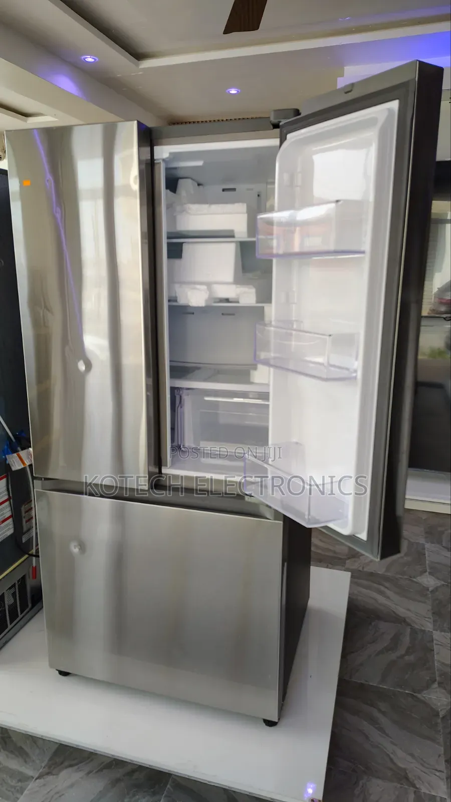 Samsung 18 Cu. Ft. Smart Counter Depth French Door Refrigerator