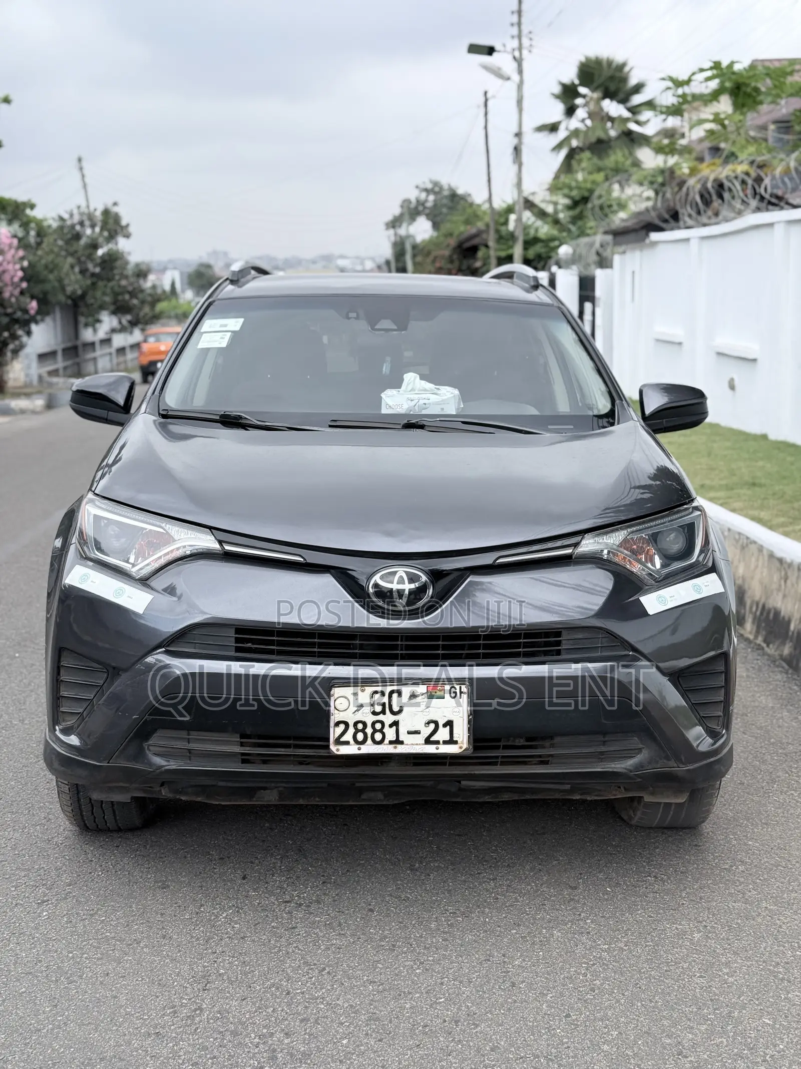 Toyota RAV4 2017 Gray