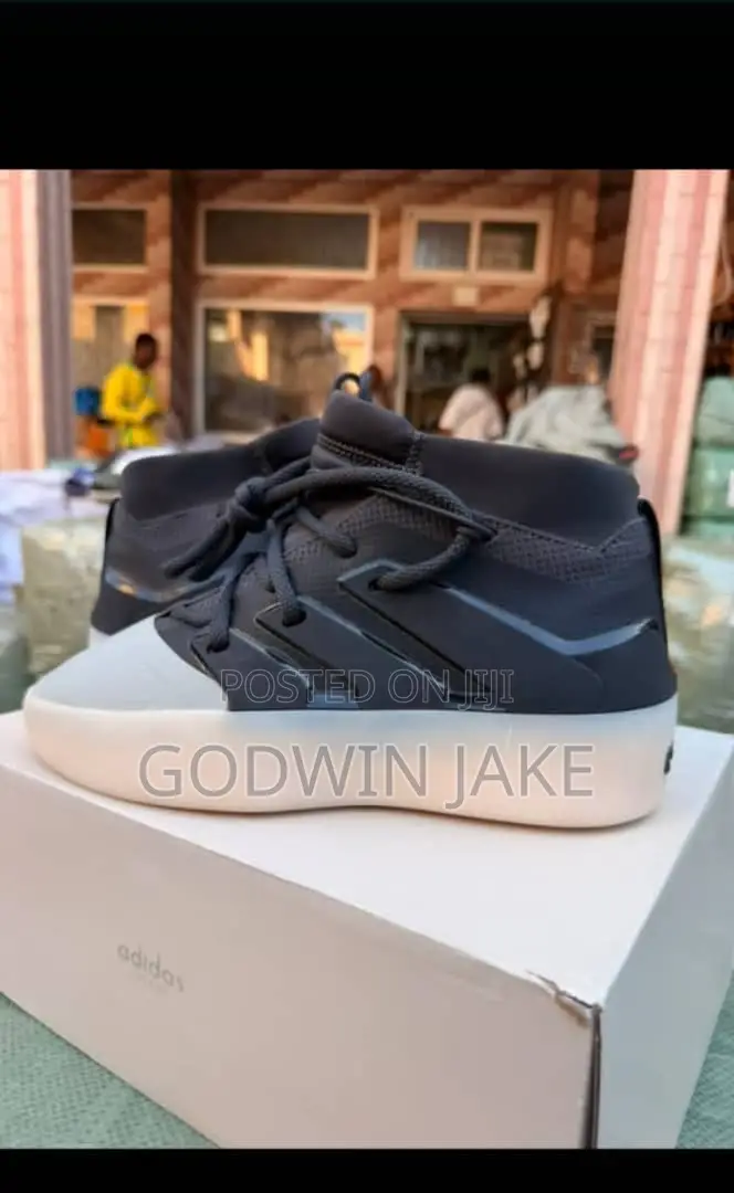 Adidas Fear of GodSneakers – Black/White