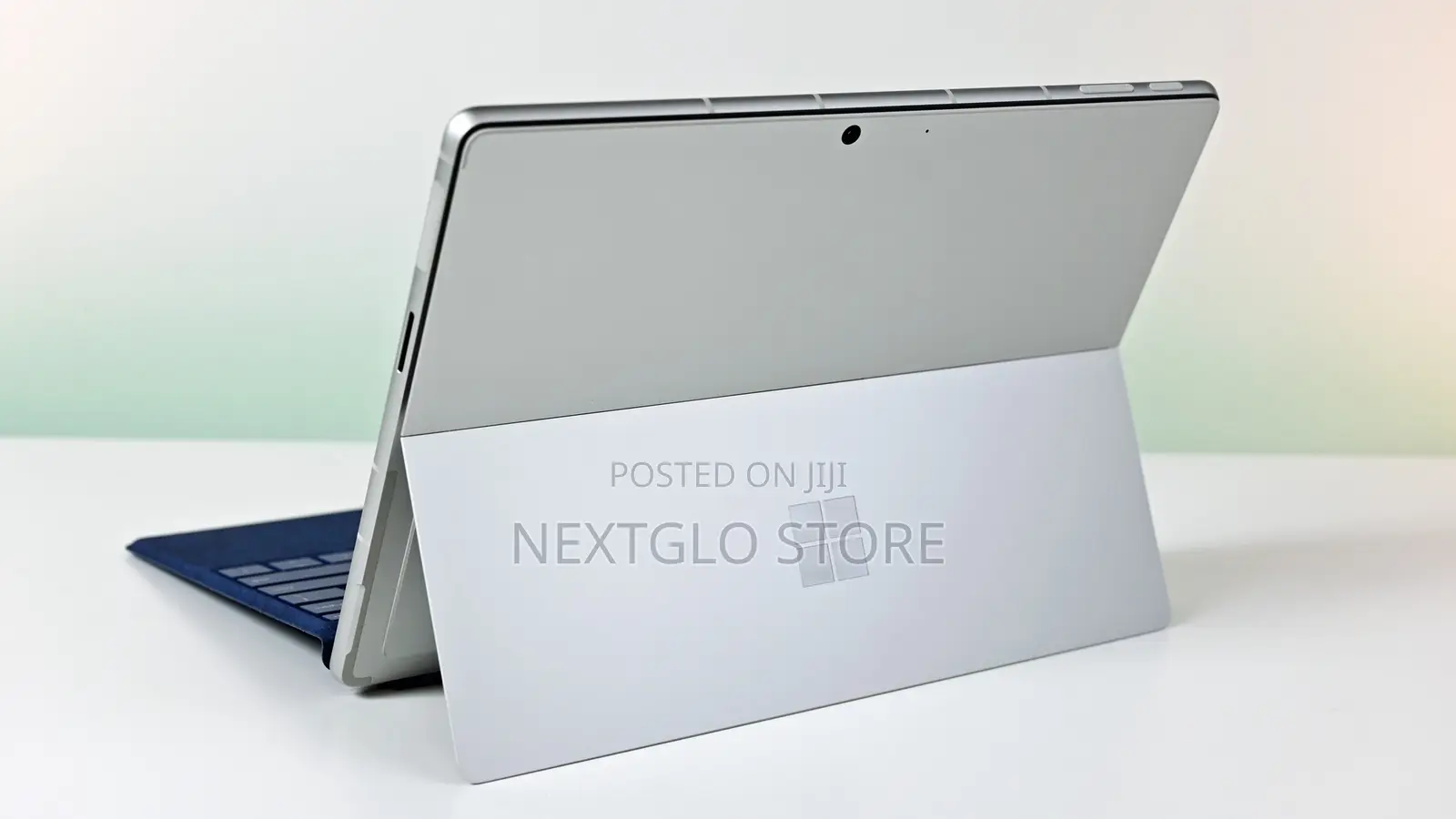 New Microsoft Surface Pro 16GB Qualcomm Snapdragon X Plus SSD 512GB
