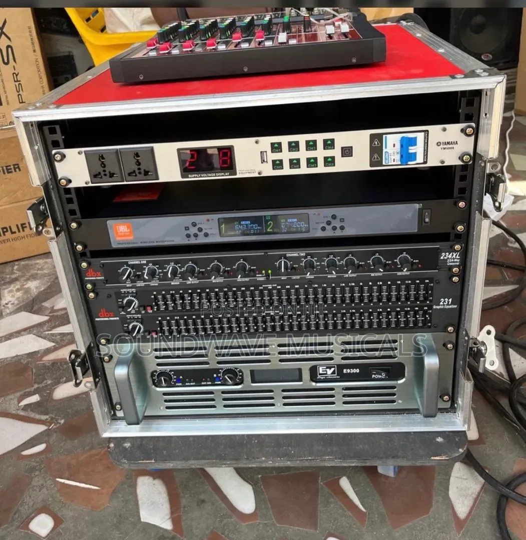 A Set of Single Sub and Full Range and Amplifier