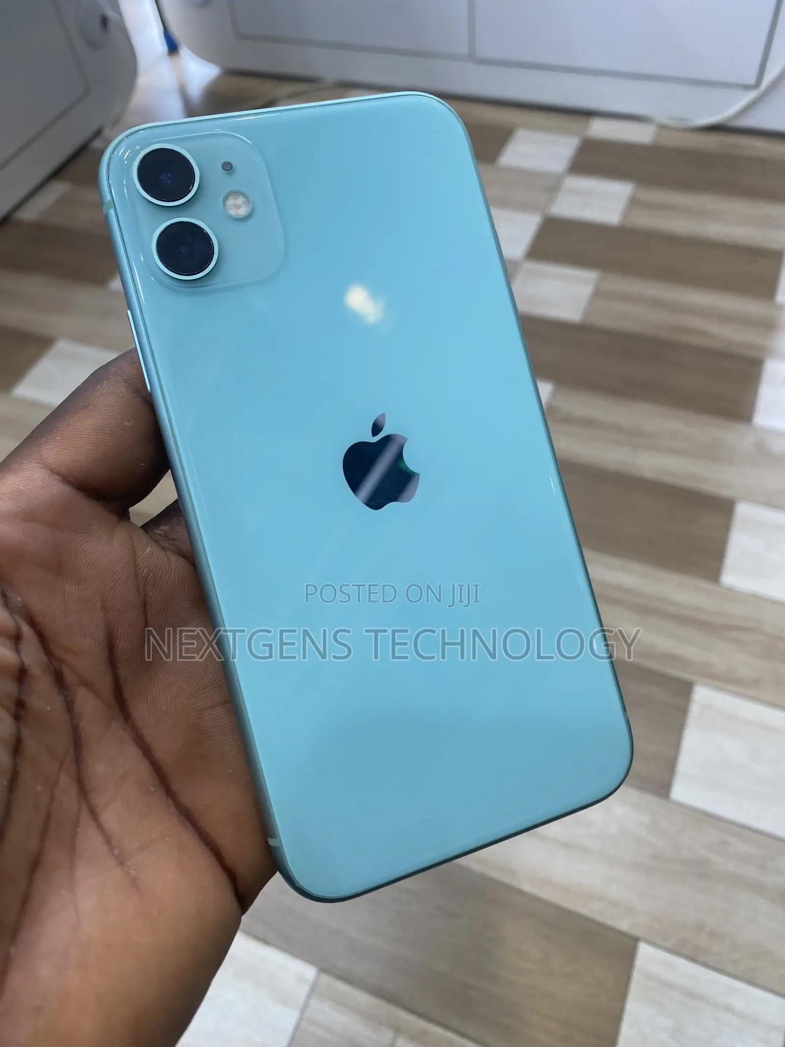 Apple iPhone 11 256 GB Green