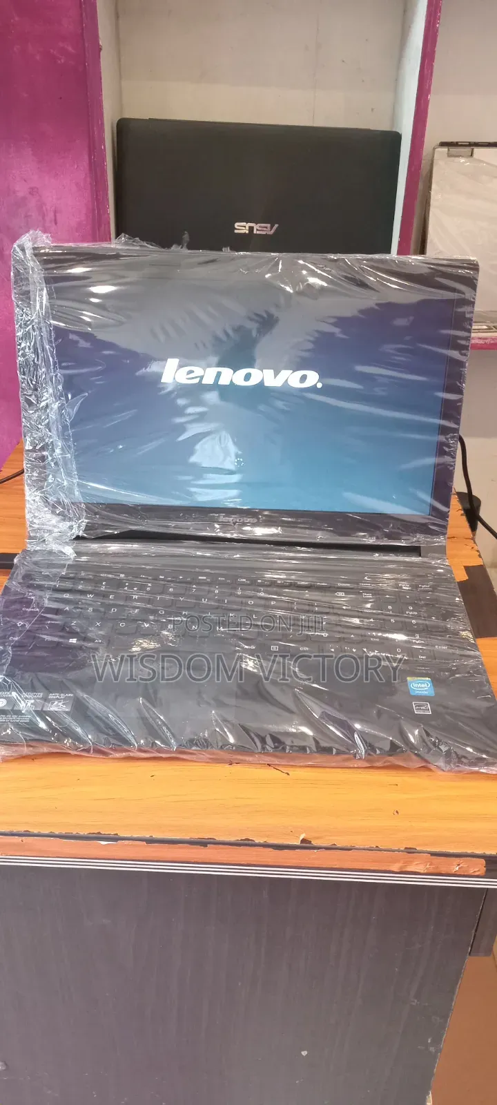 New Laptop Lenovo Flex 4 4GB Intel HDD 320GB