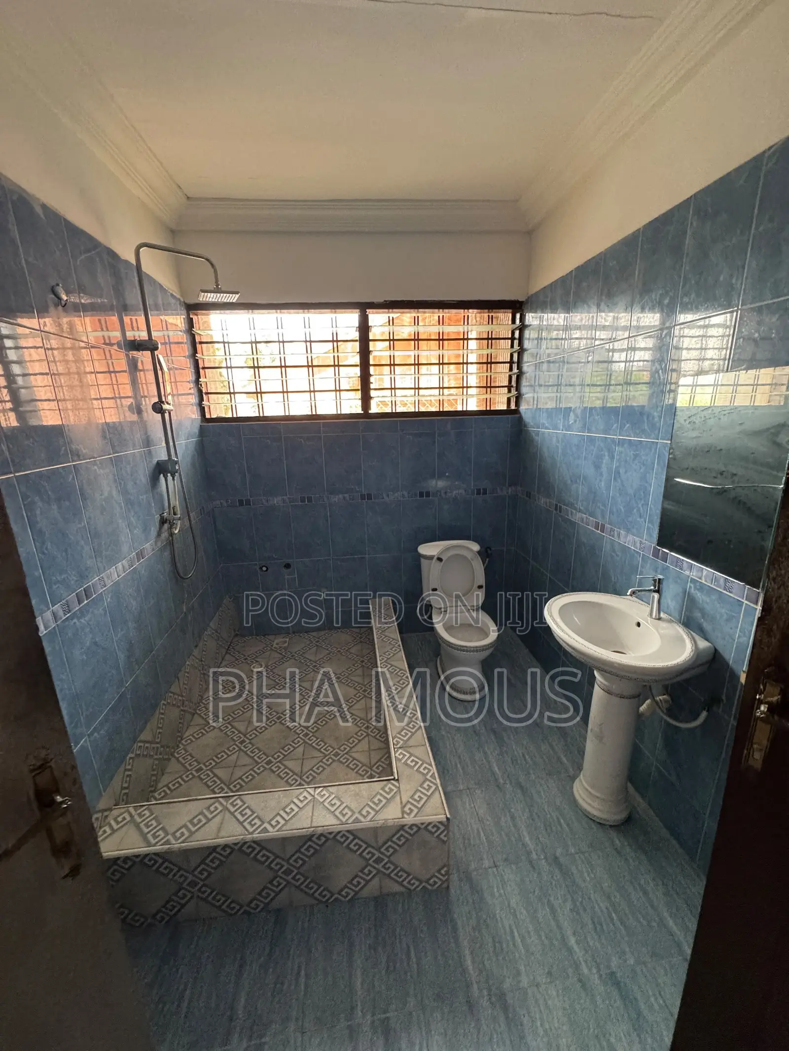 1bdrm Apartment in Mile 7 for rent
