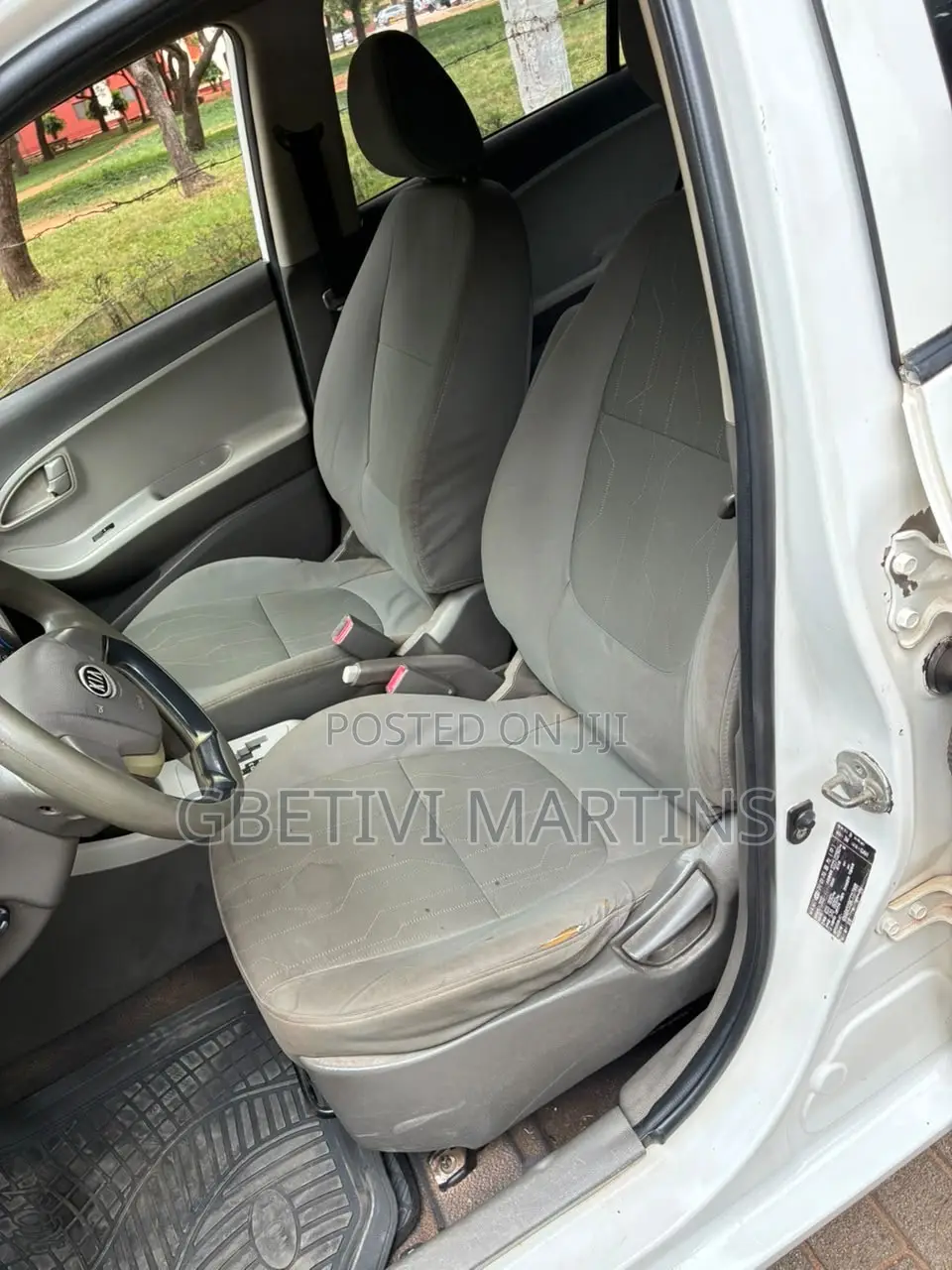 Kia Morning 2012 White