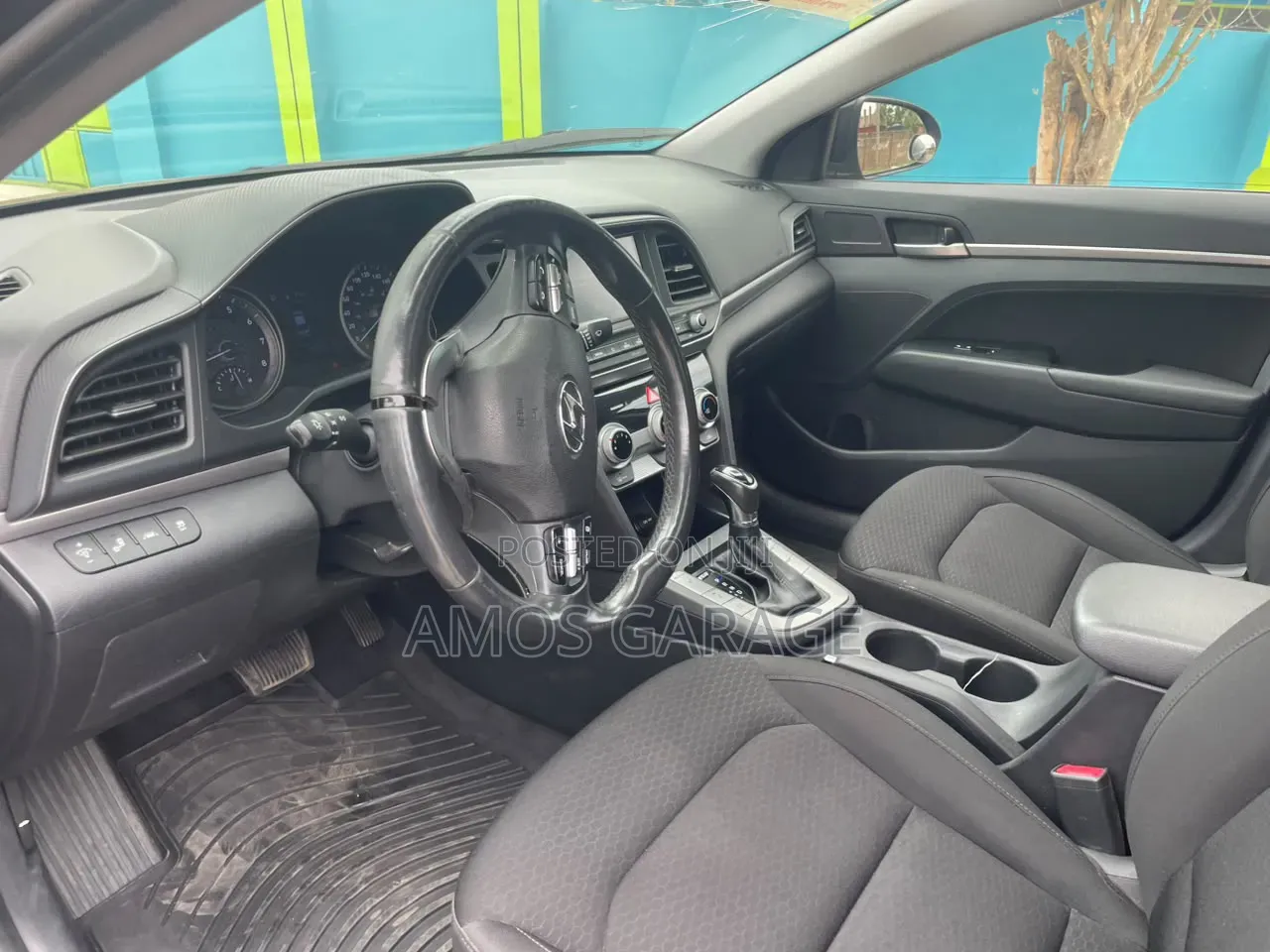 Hyundai Elantra Limited 2020 Black