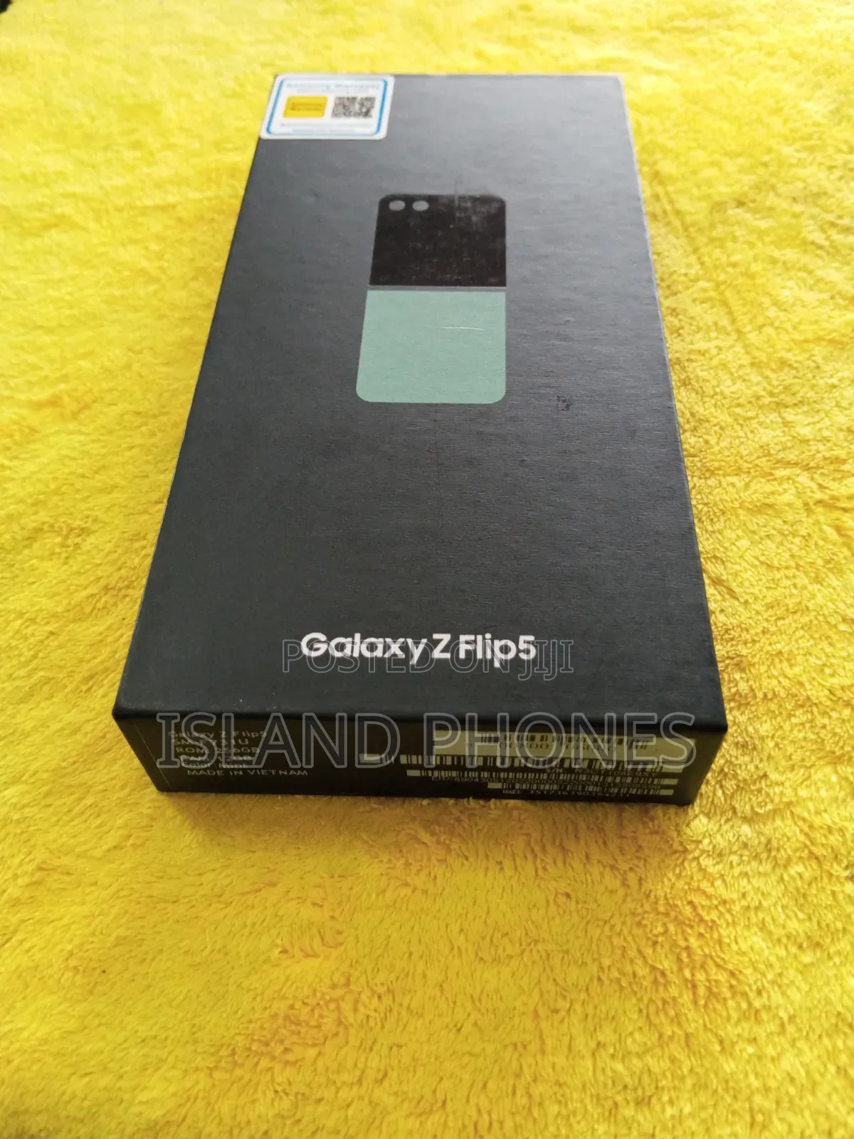 New Samsung Galaxy Z Flip5 256 GB Green