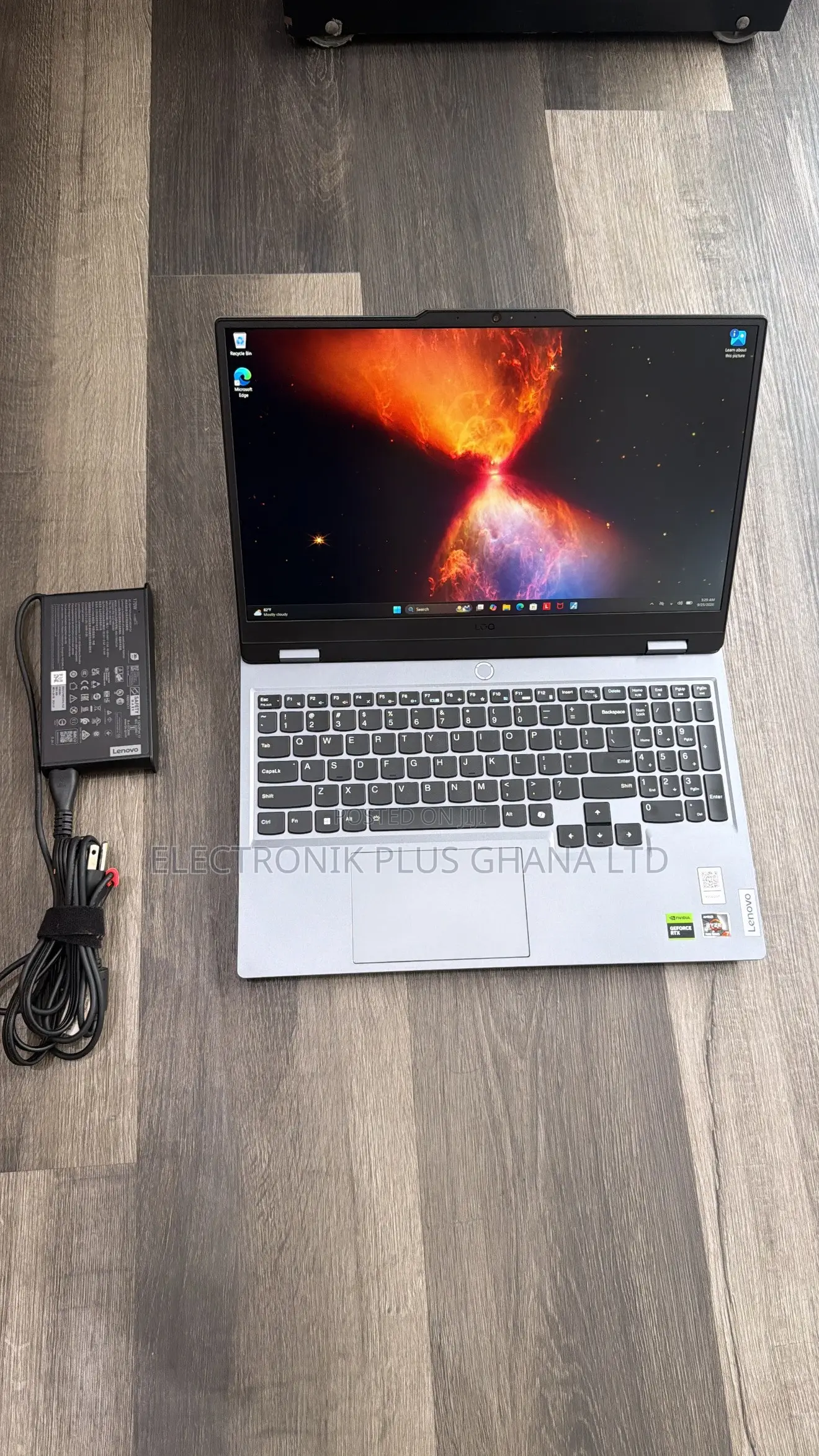 Laptop Lenovo LOQ 15ARP9 16GB Intel Core i7 SSD 512GB