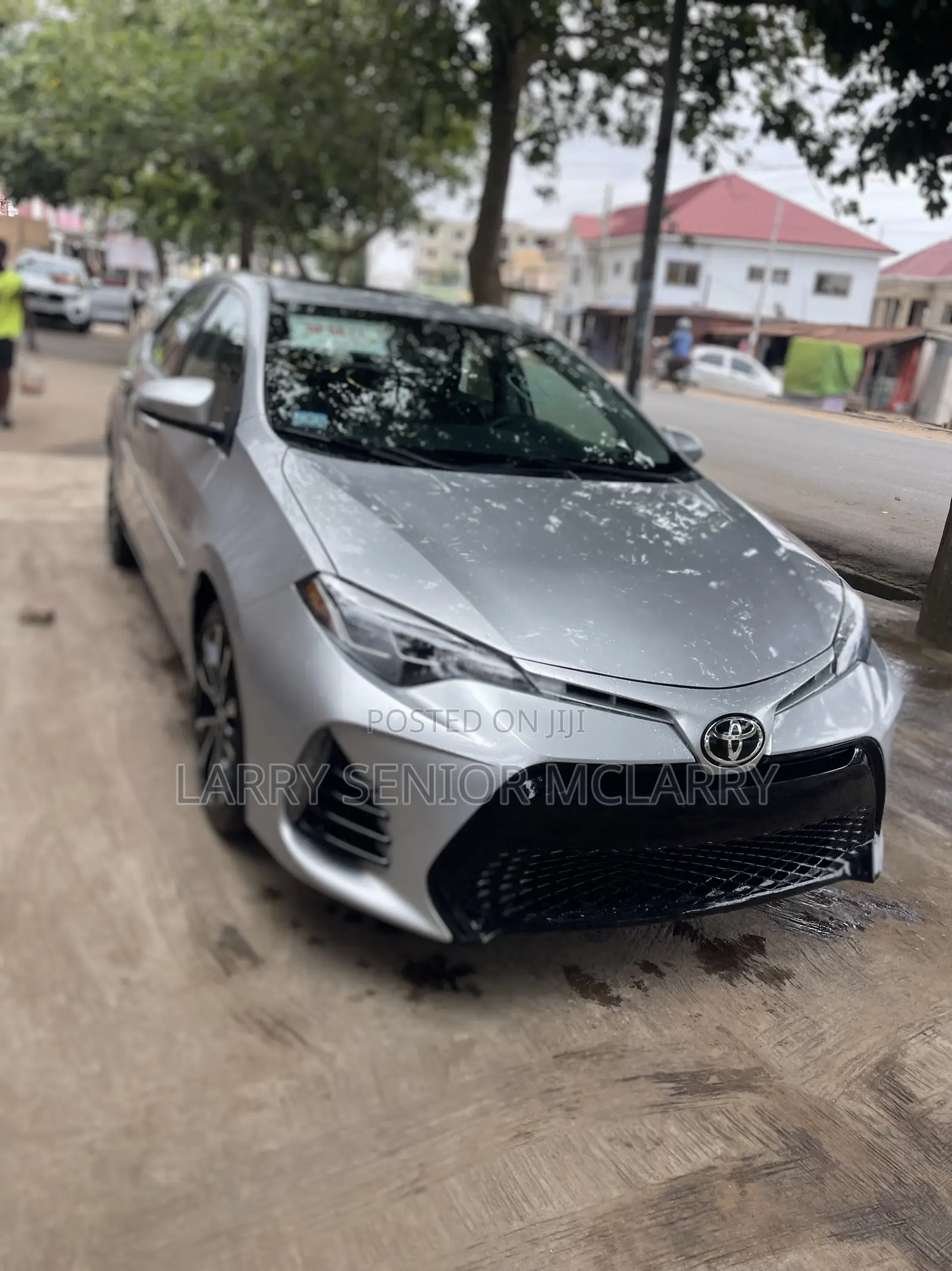 Toyota Corolla XSE 4dr Sedan (1.8L 4cyl CVT) 2017 Silver