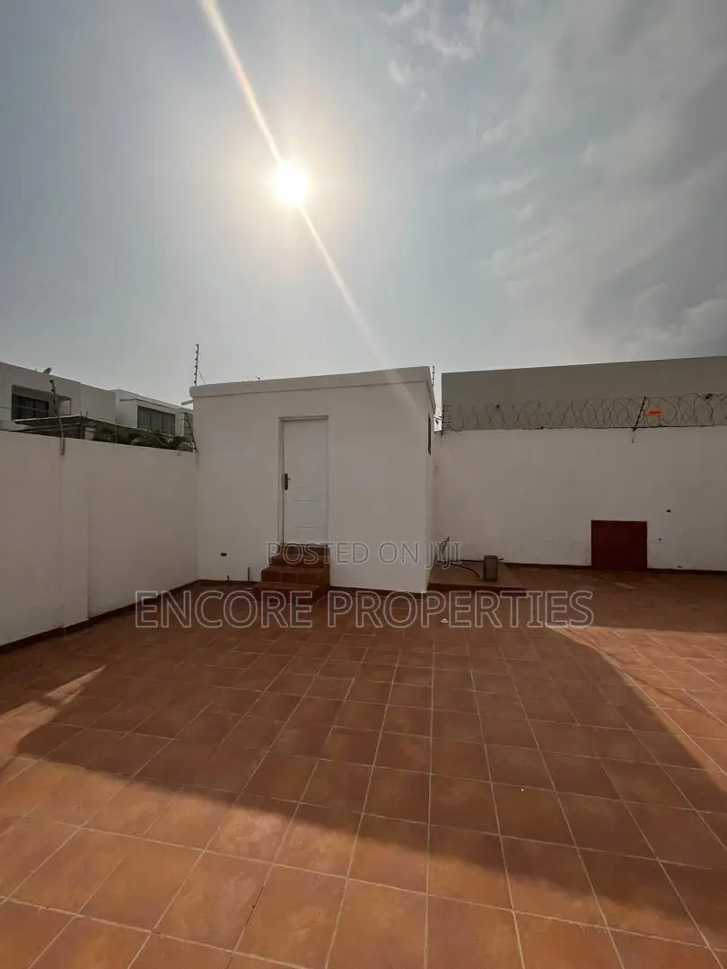 4bdrm House in Ars, East Legon for rent