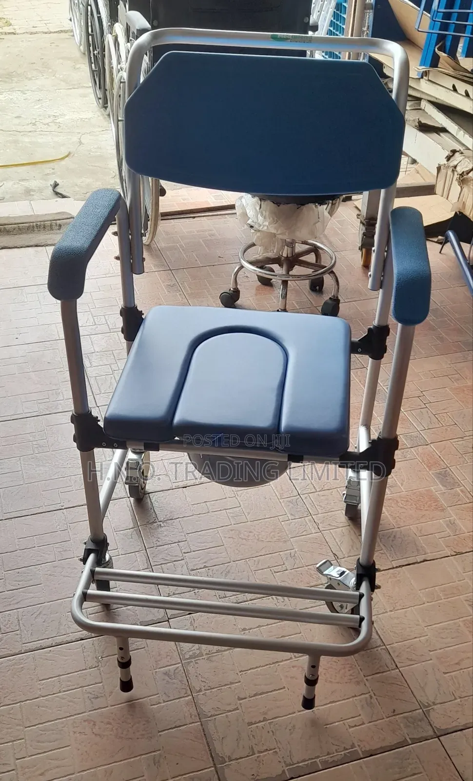 Toilet Seat With Wheels