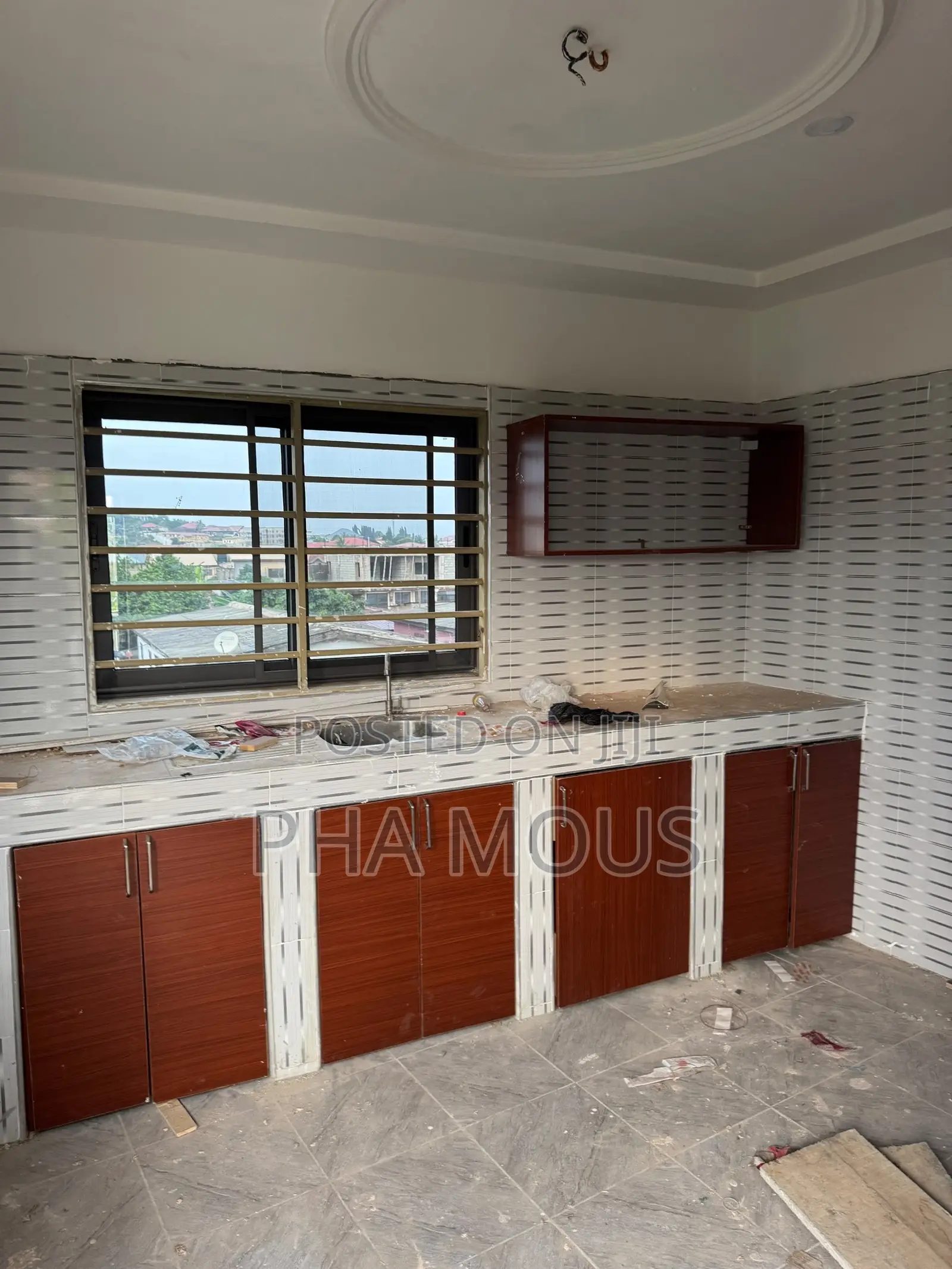 1bdrm Apartment in Mile 7 for rent
