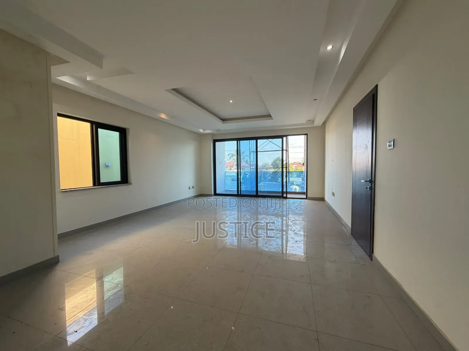 4bdrm House in East Legon, Boundary Road Area for rent