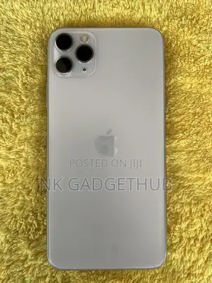 Apple iPhone 11 Pro Max 64 GB White