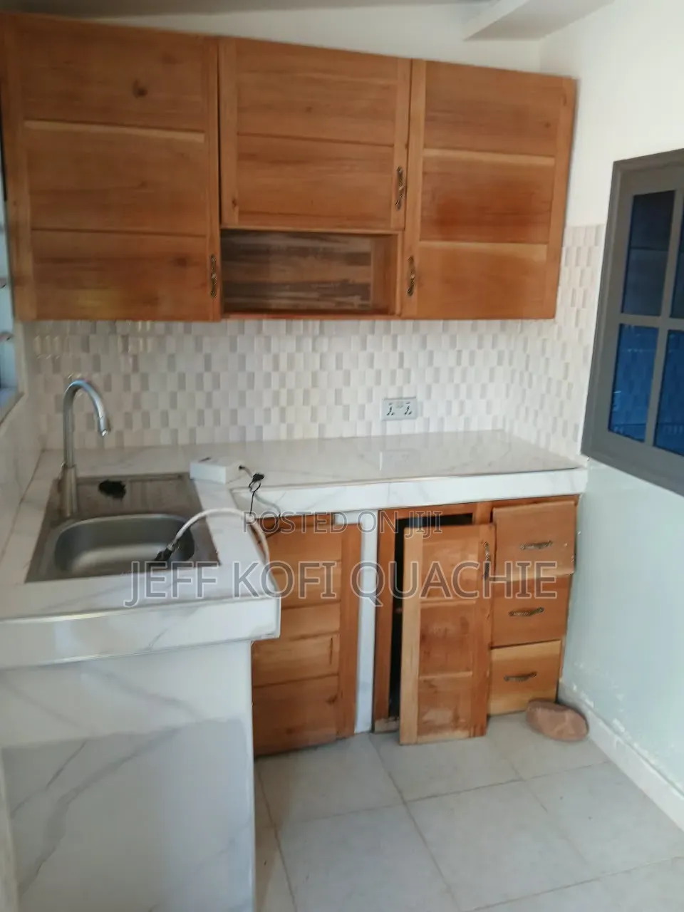 1bdrm Apartment in Quachie Estate, Special School Area for rent